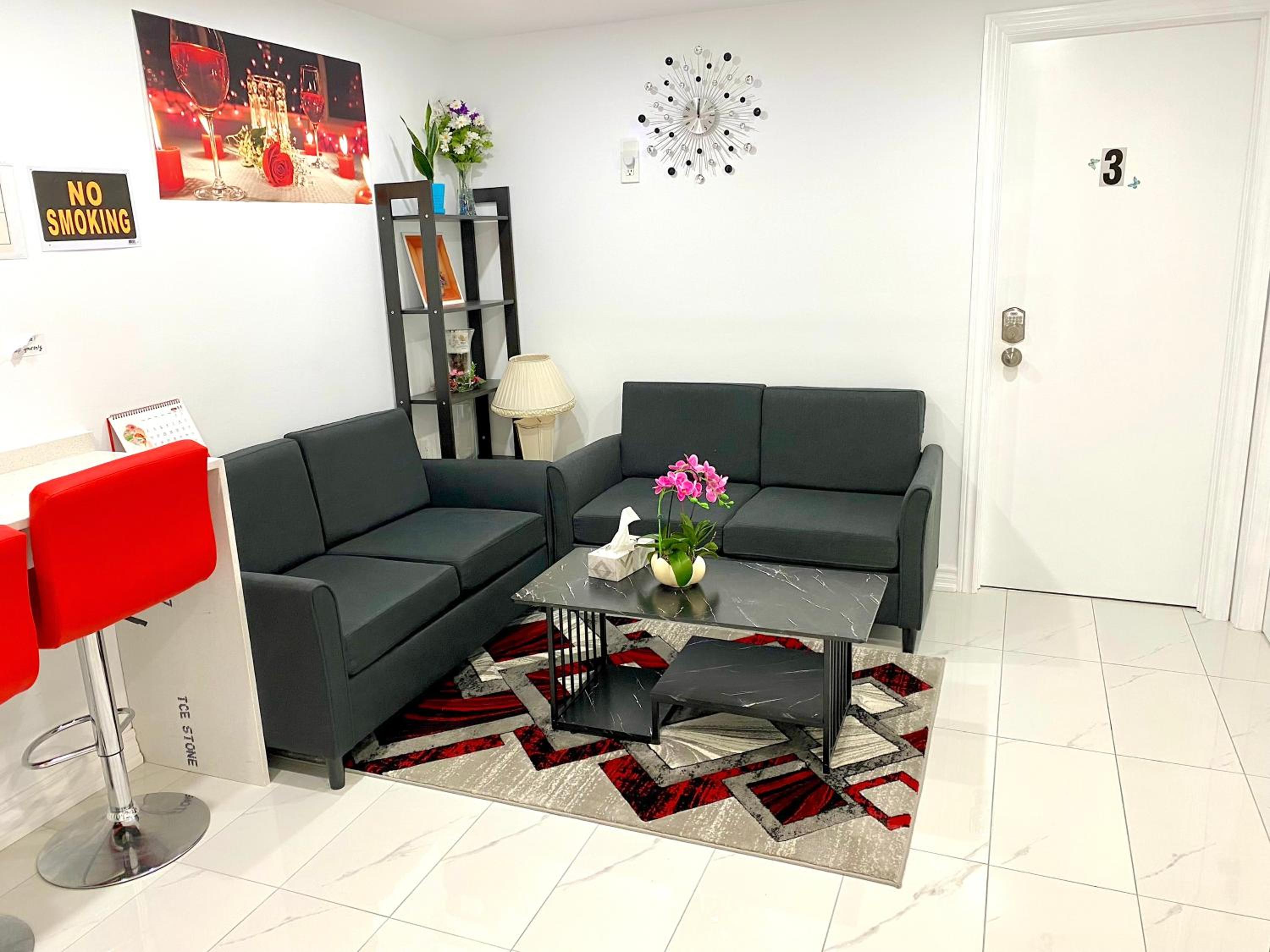 Queen Room
