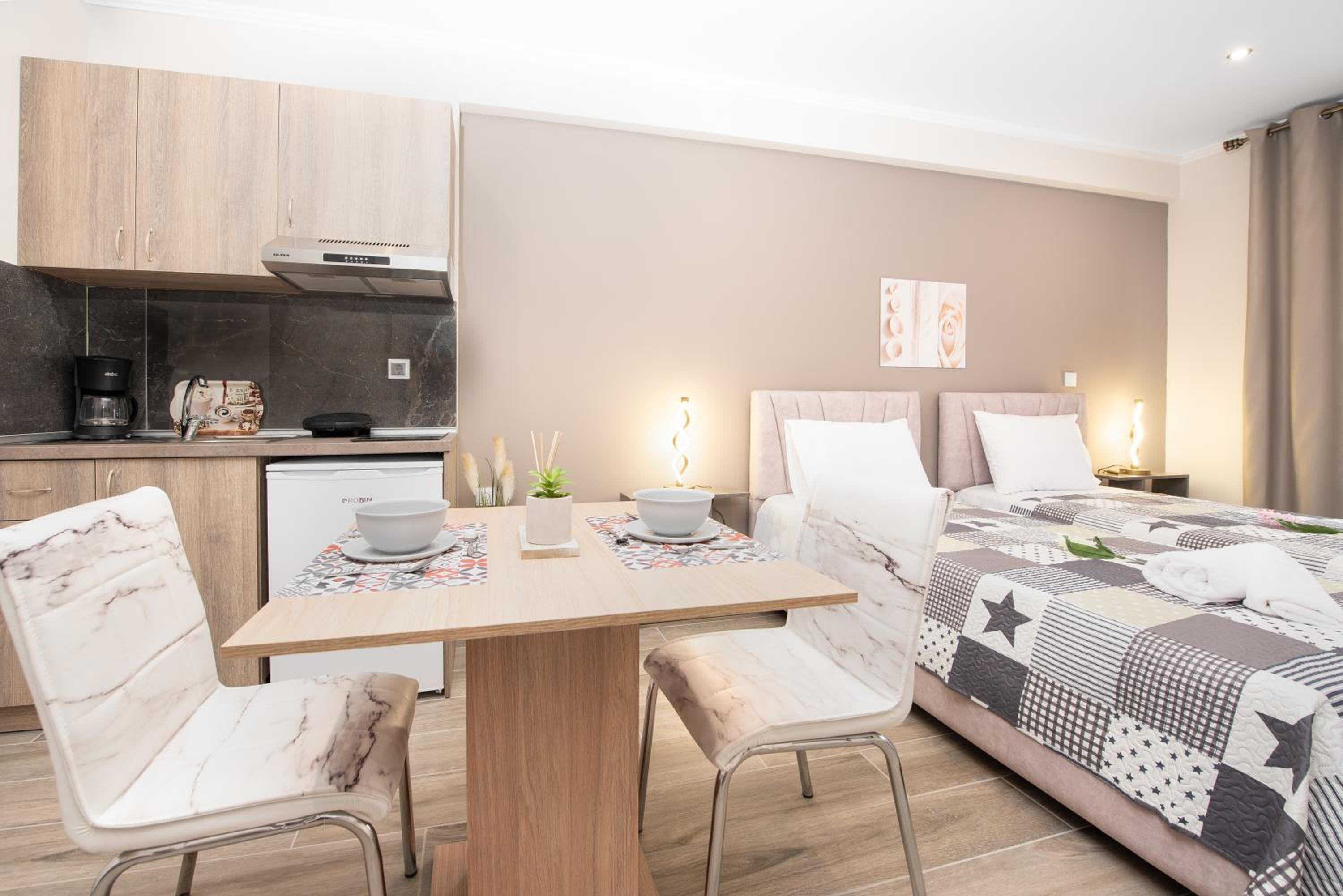 Oasis Apartments, Billede 21