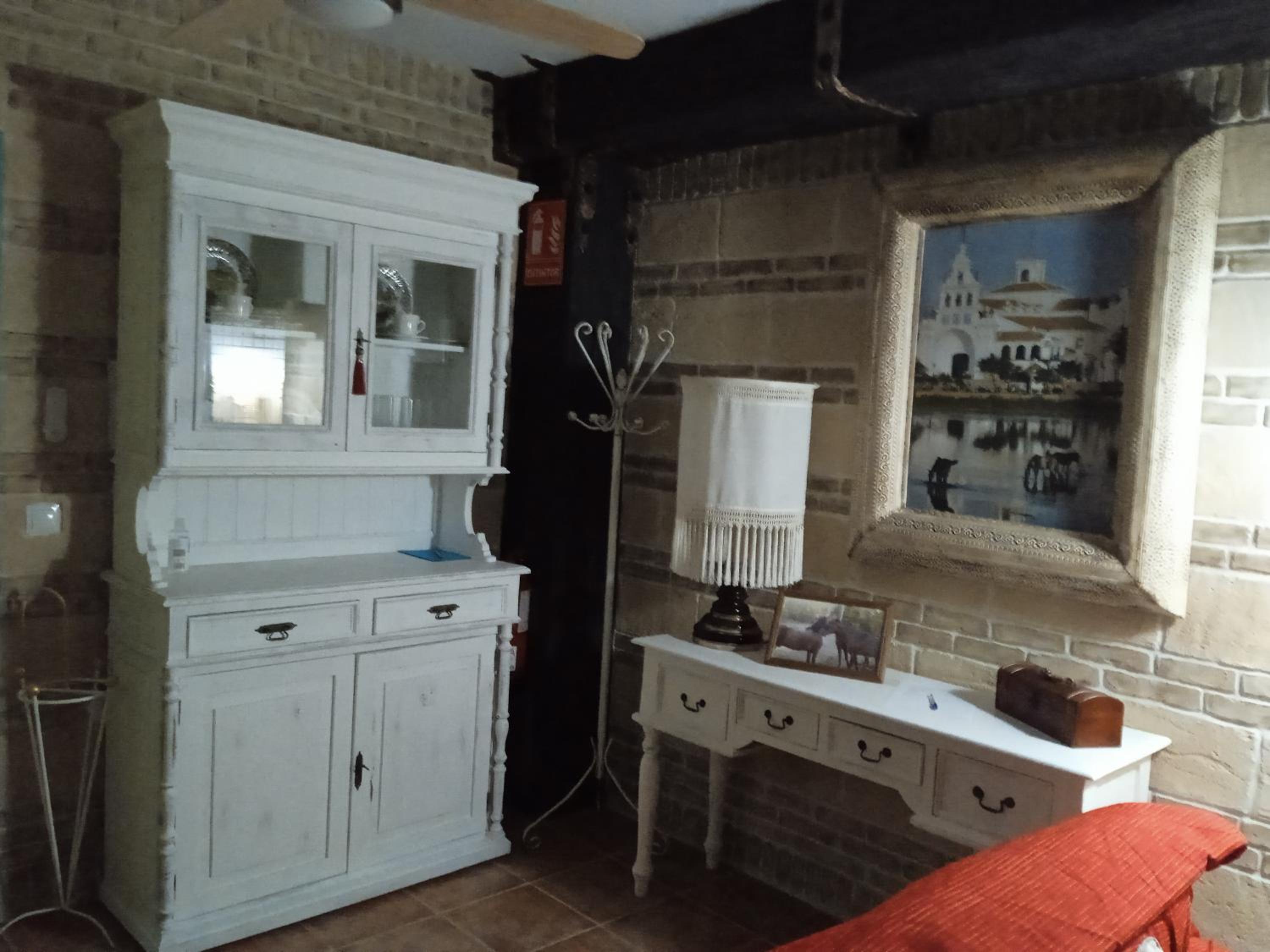 Casa de cuatro habitaciones
