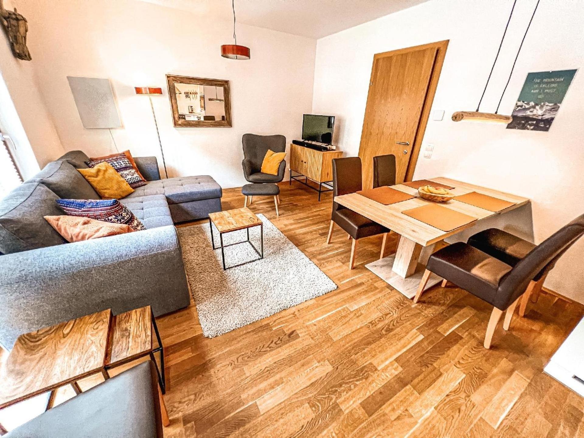 Apartment photo 1