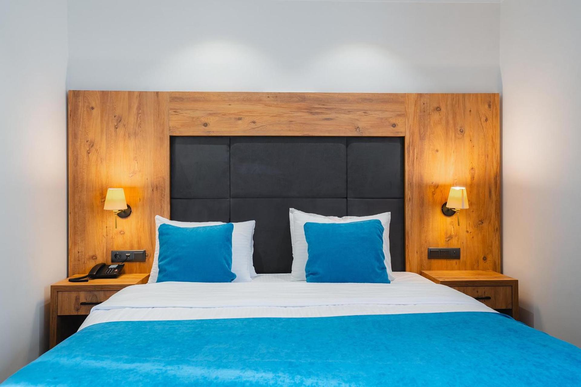 Standard Suite - Photo 3