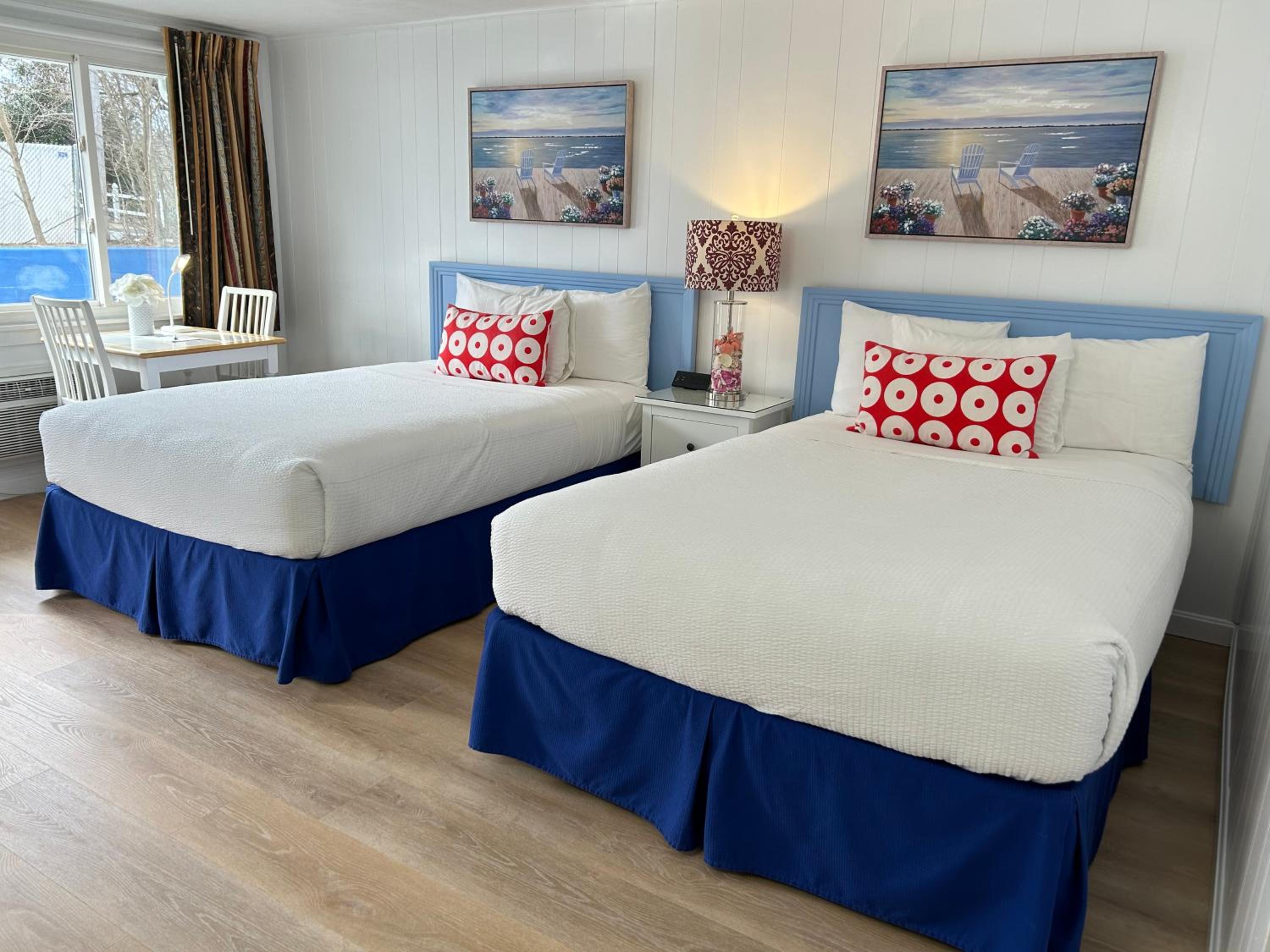 Double Room with Two Double Beds photo 3