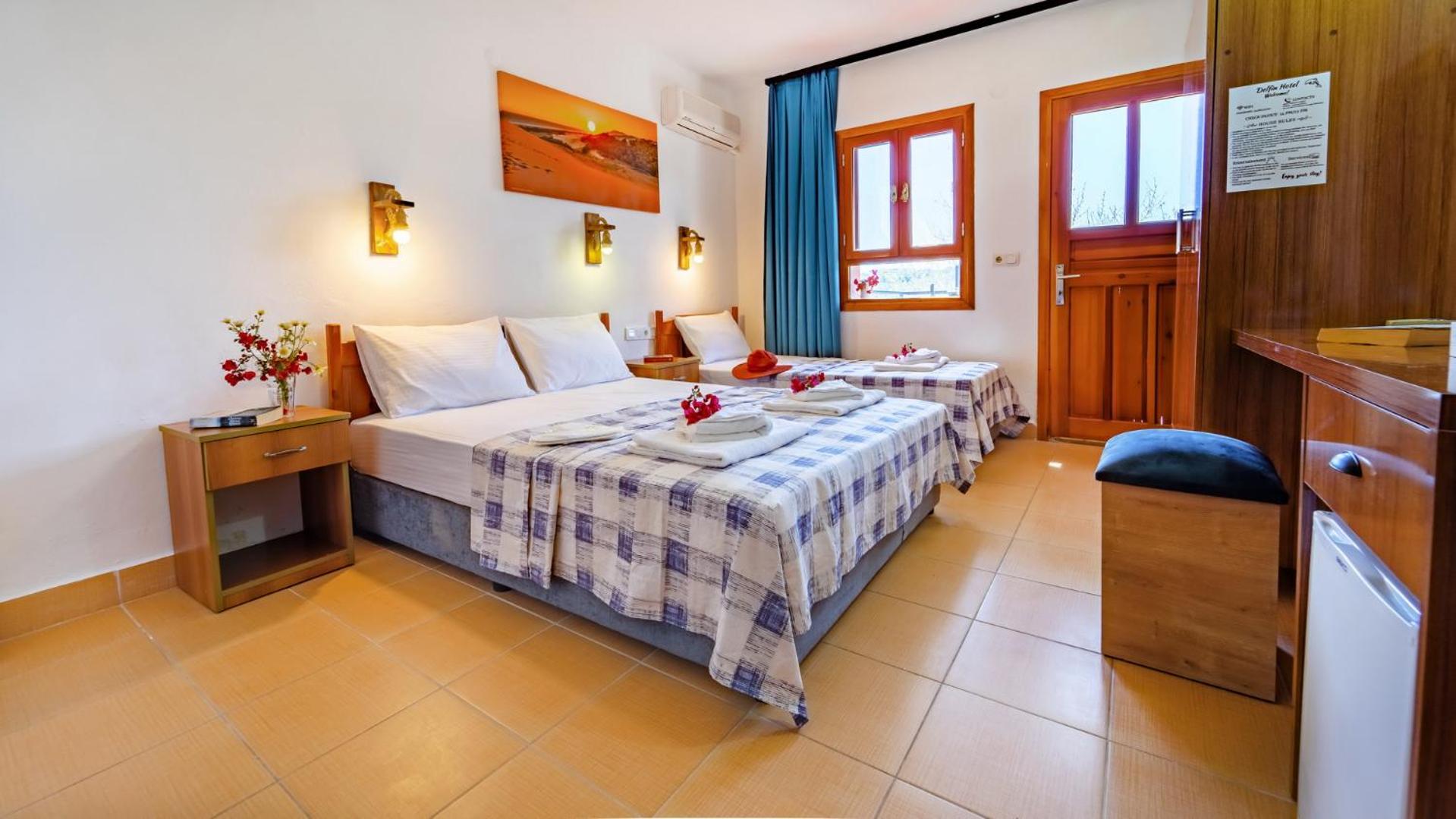 Triple Room - Photo 1