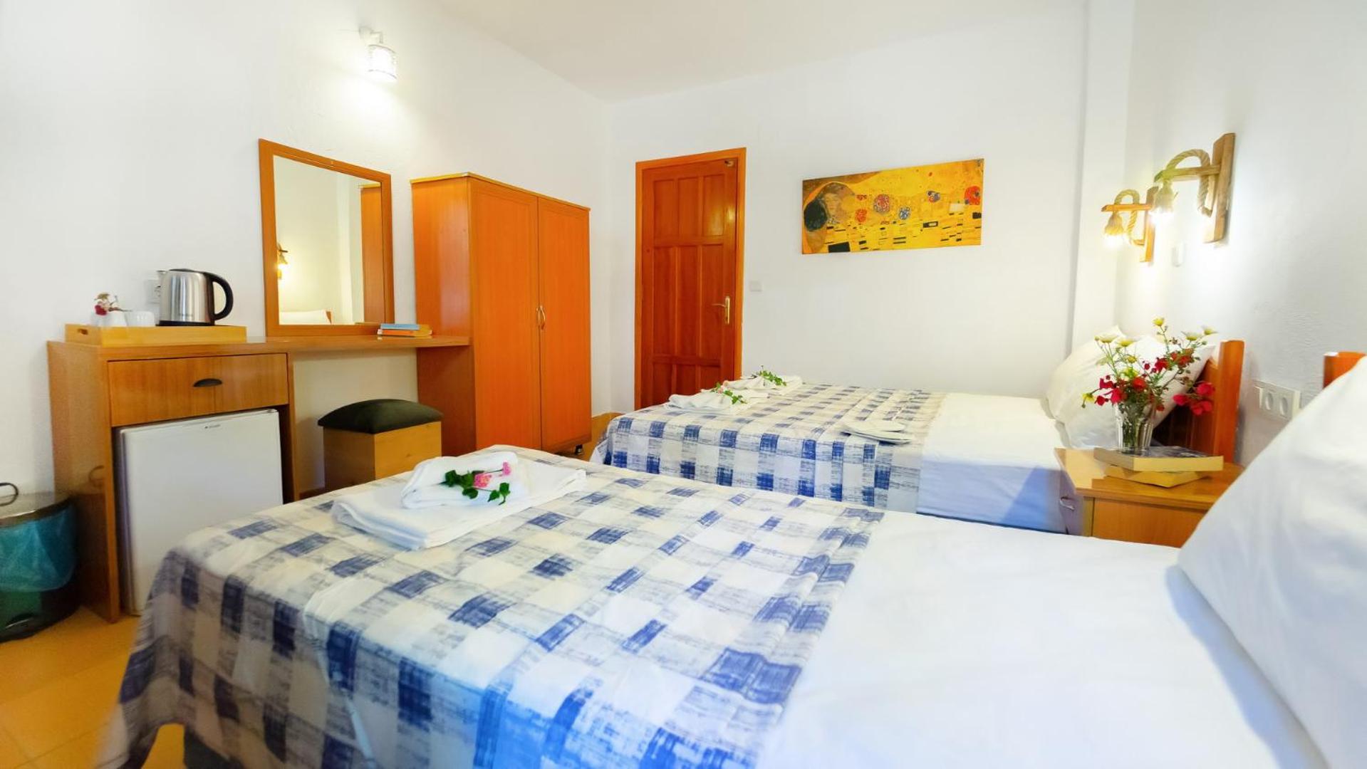 Triple Room - Photo 3