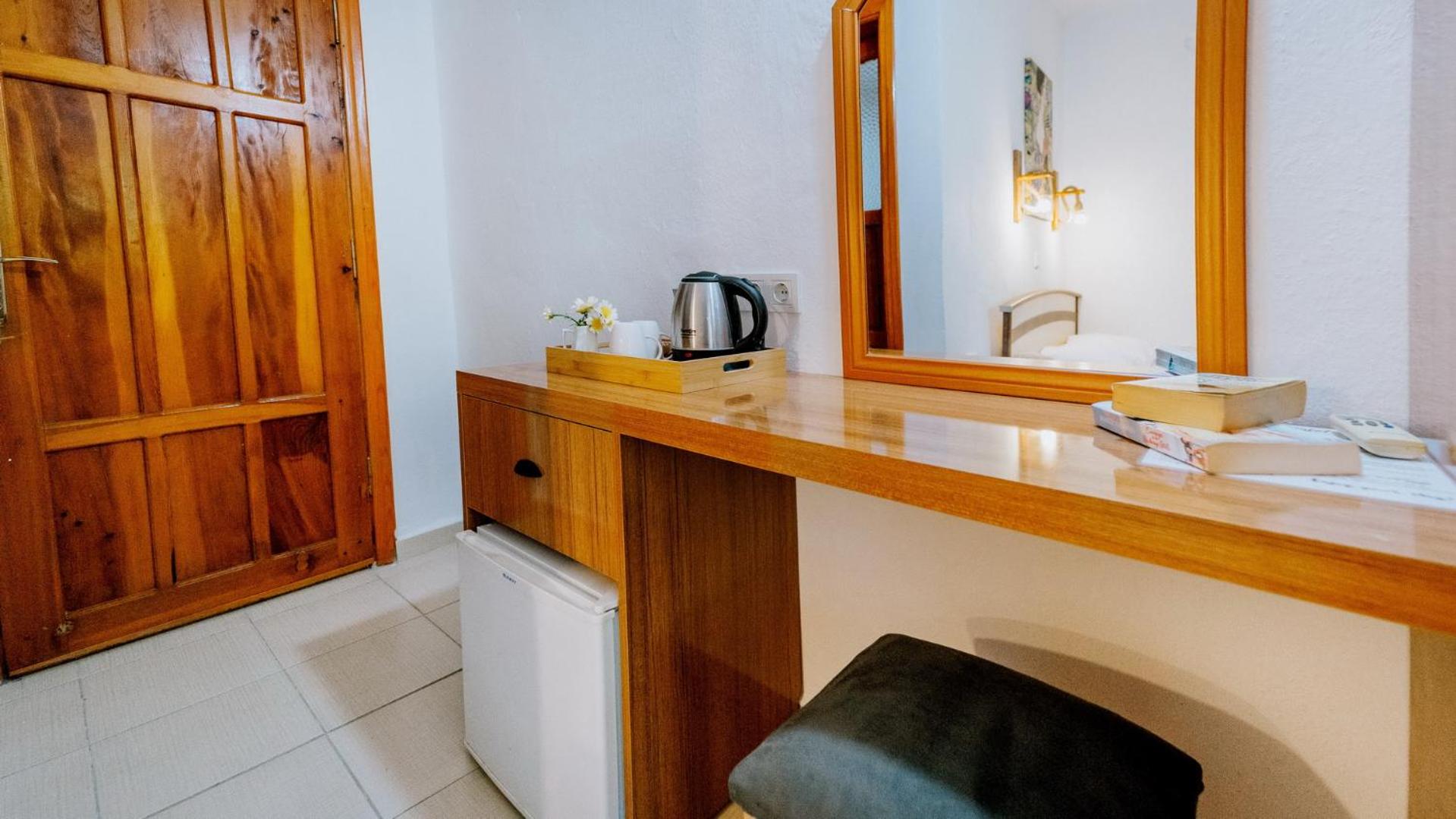 Triple Room - Photo 8