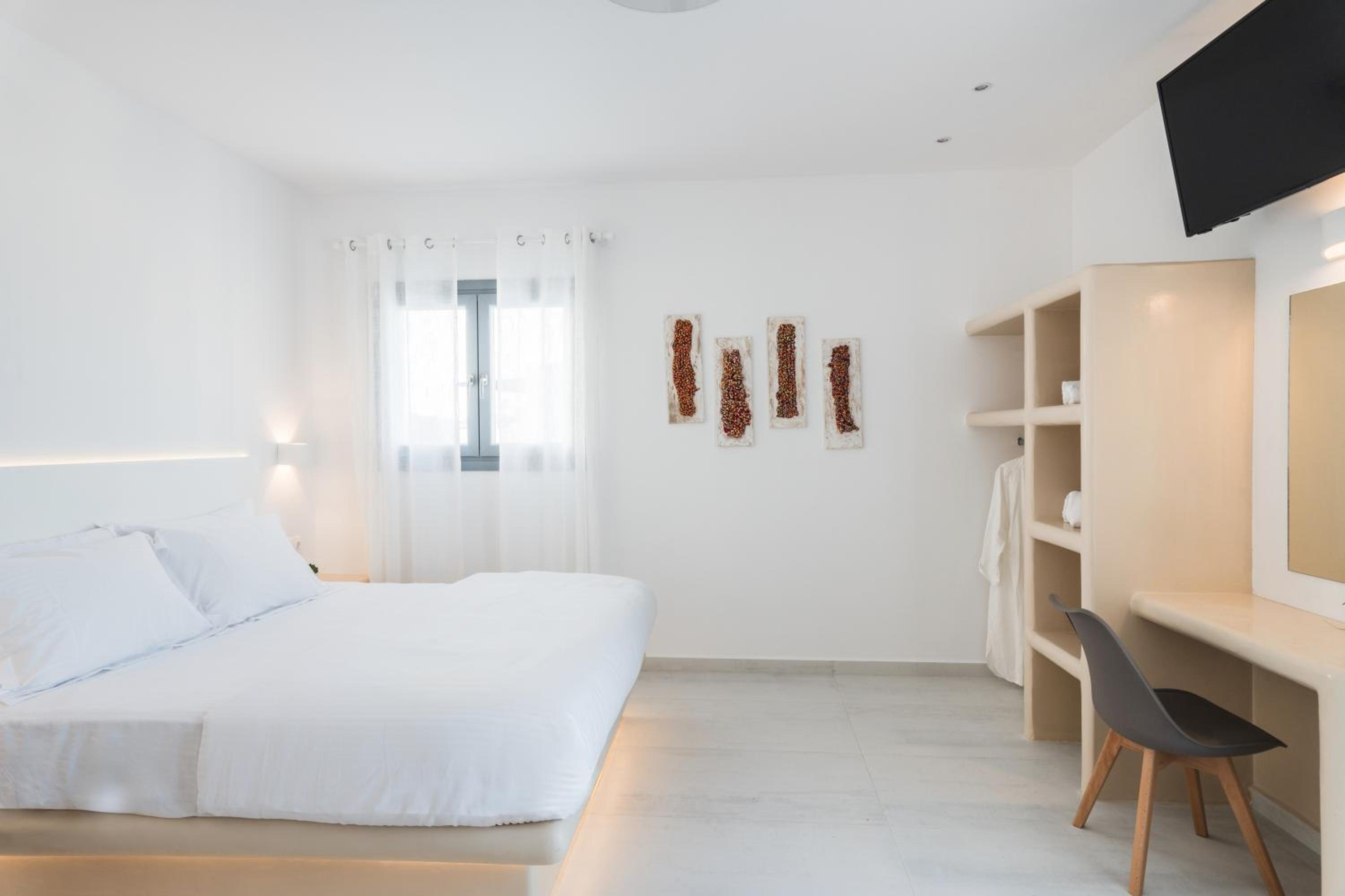 Grand Balcony Sea Side Studio (1st Floor)