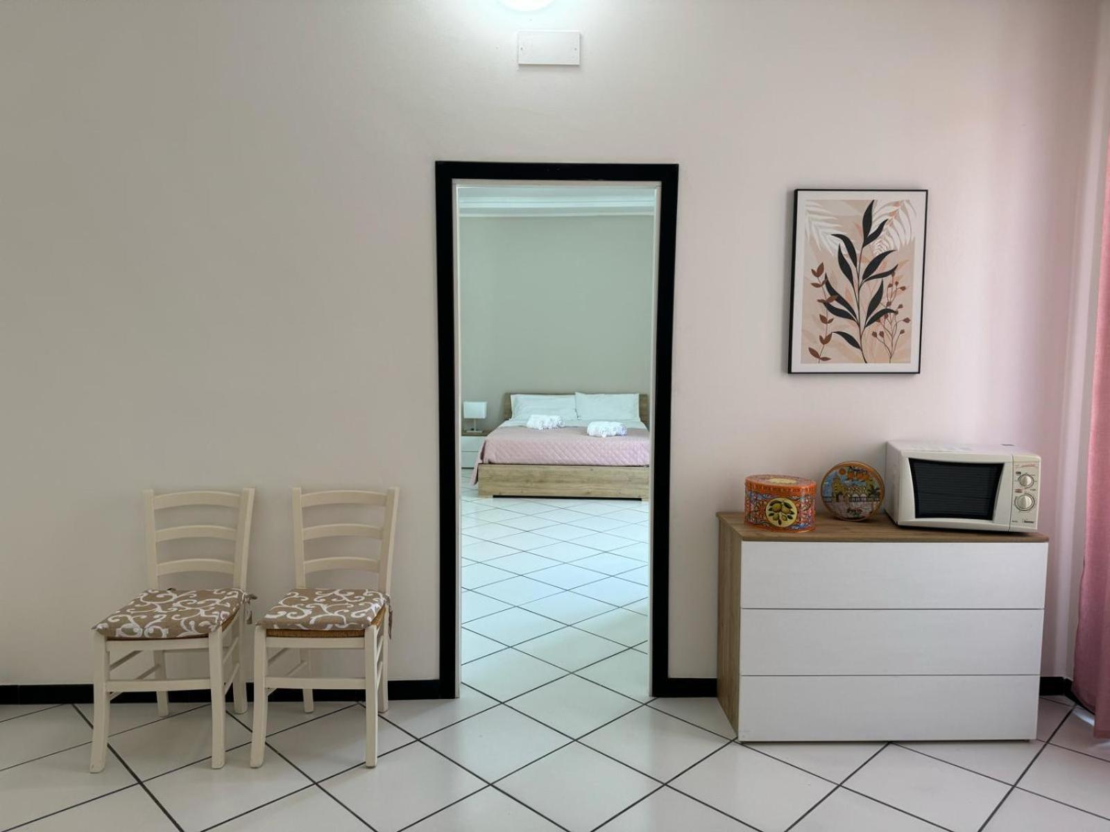 Family Room with Bathroom photo 2