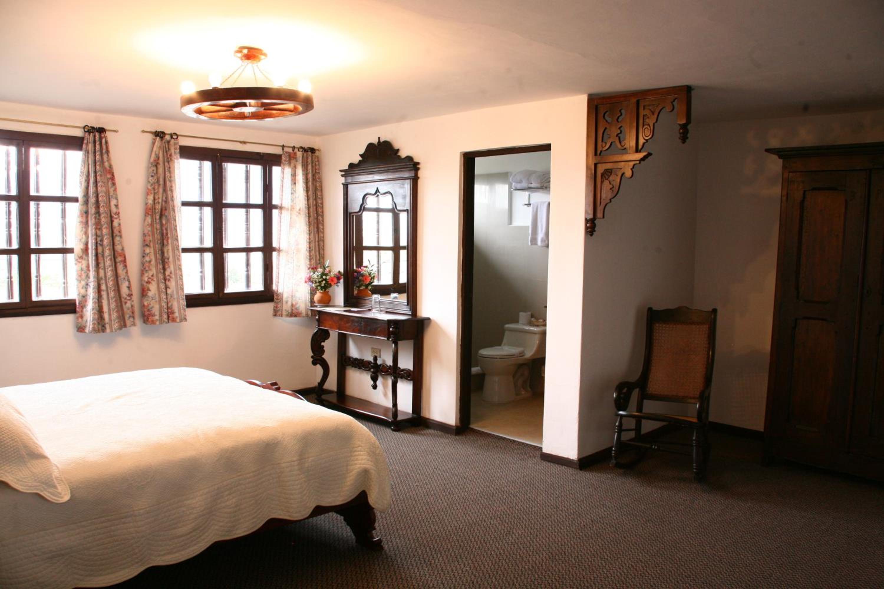 Single Room - Photo 1