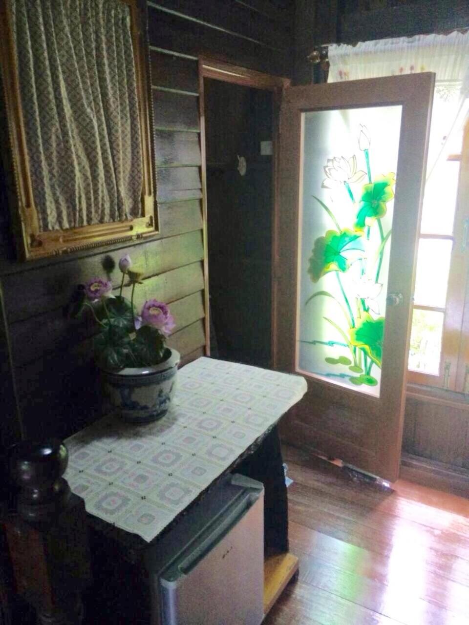 Deluxe Double or Twin Room - Photo 6