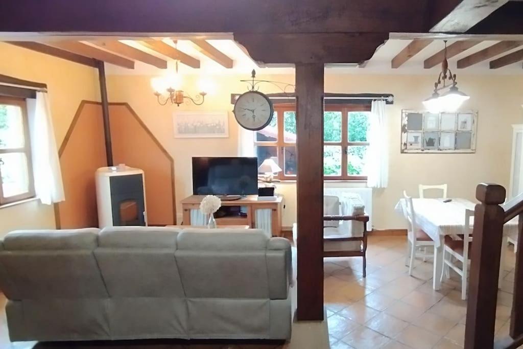 Casa de tres habitaciones