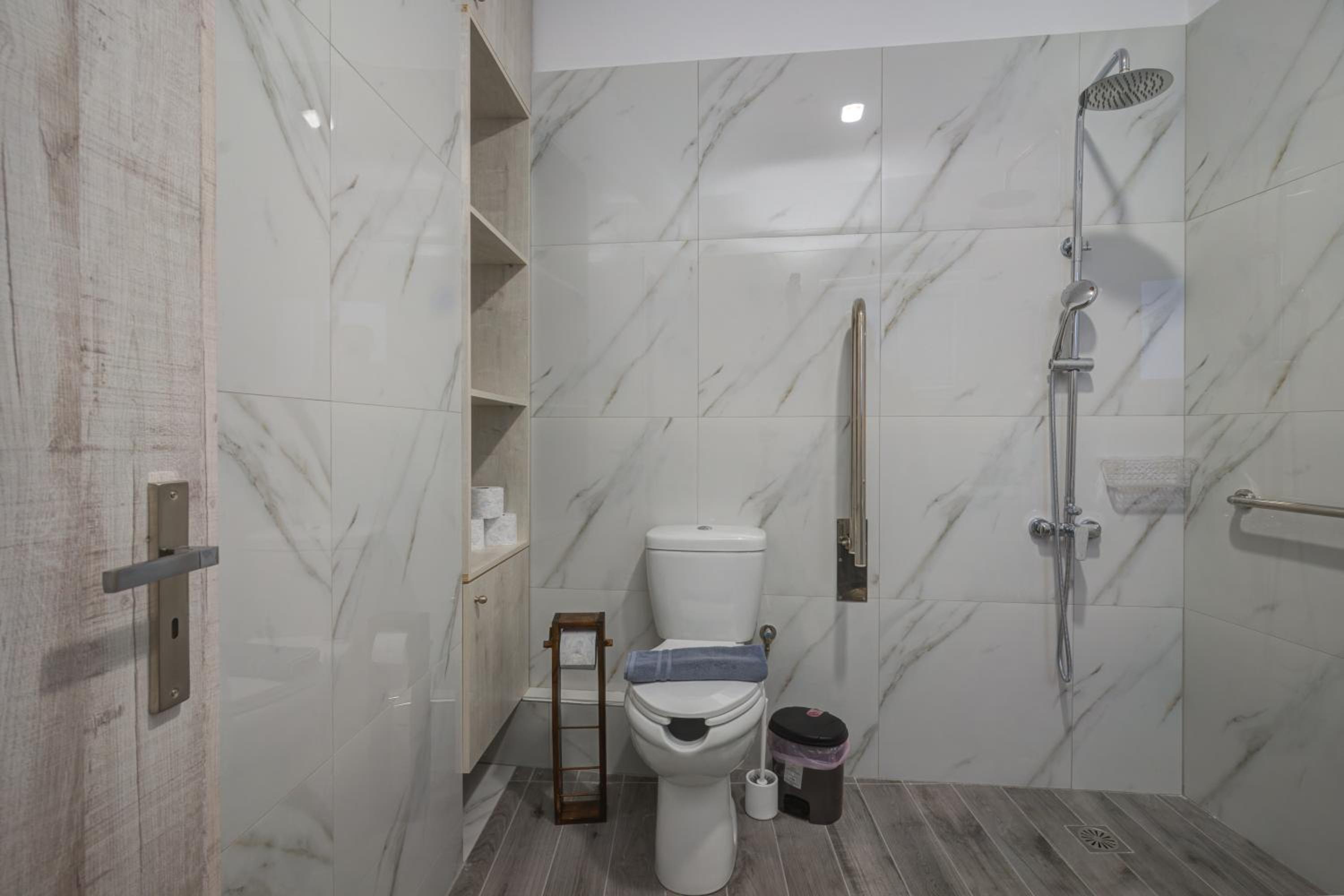Molos Beachfront Apartments in Diakopto, Billede 7