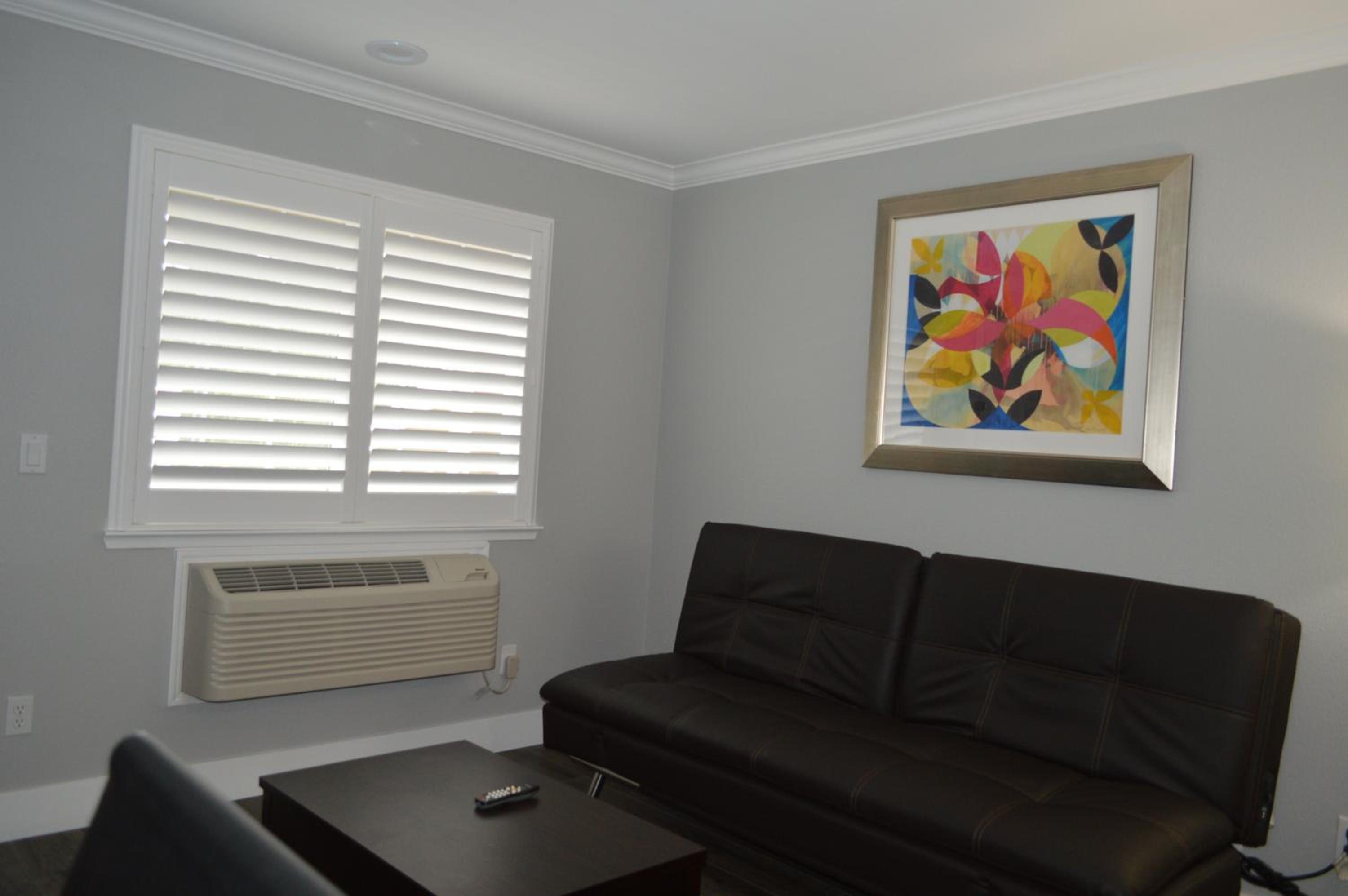 King Suite - Photo 8
