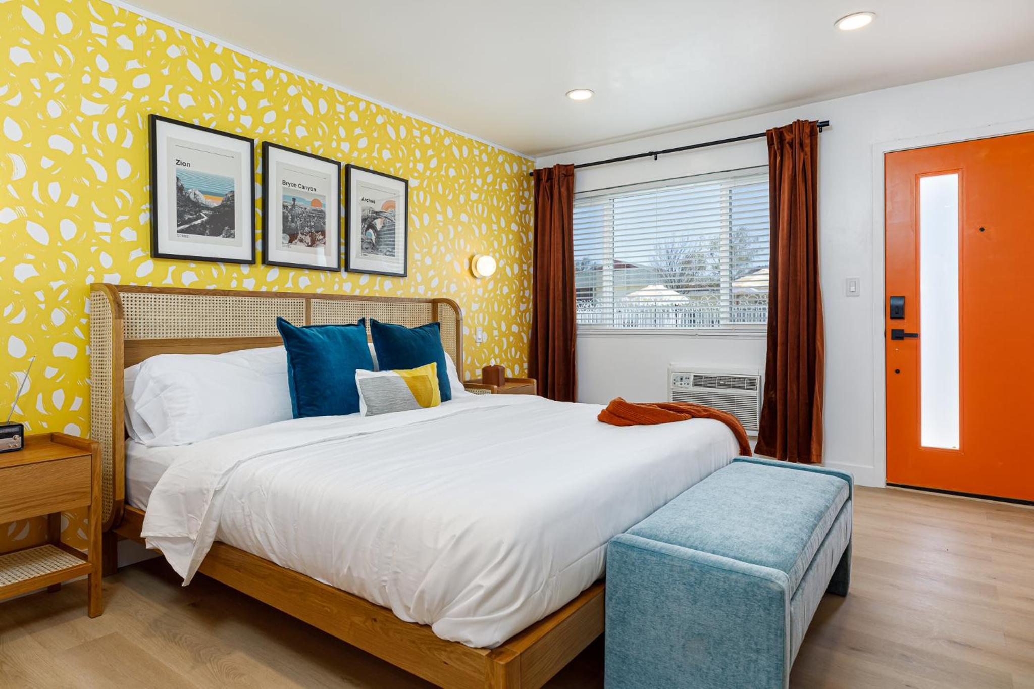 Standard King Room