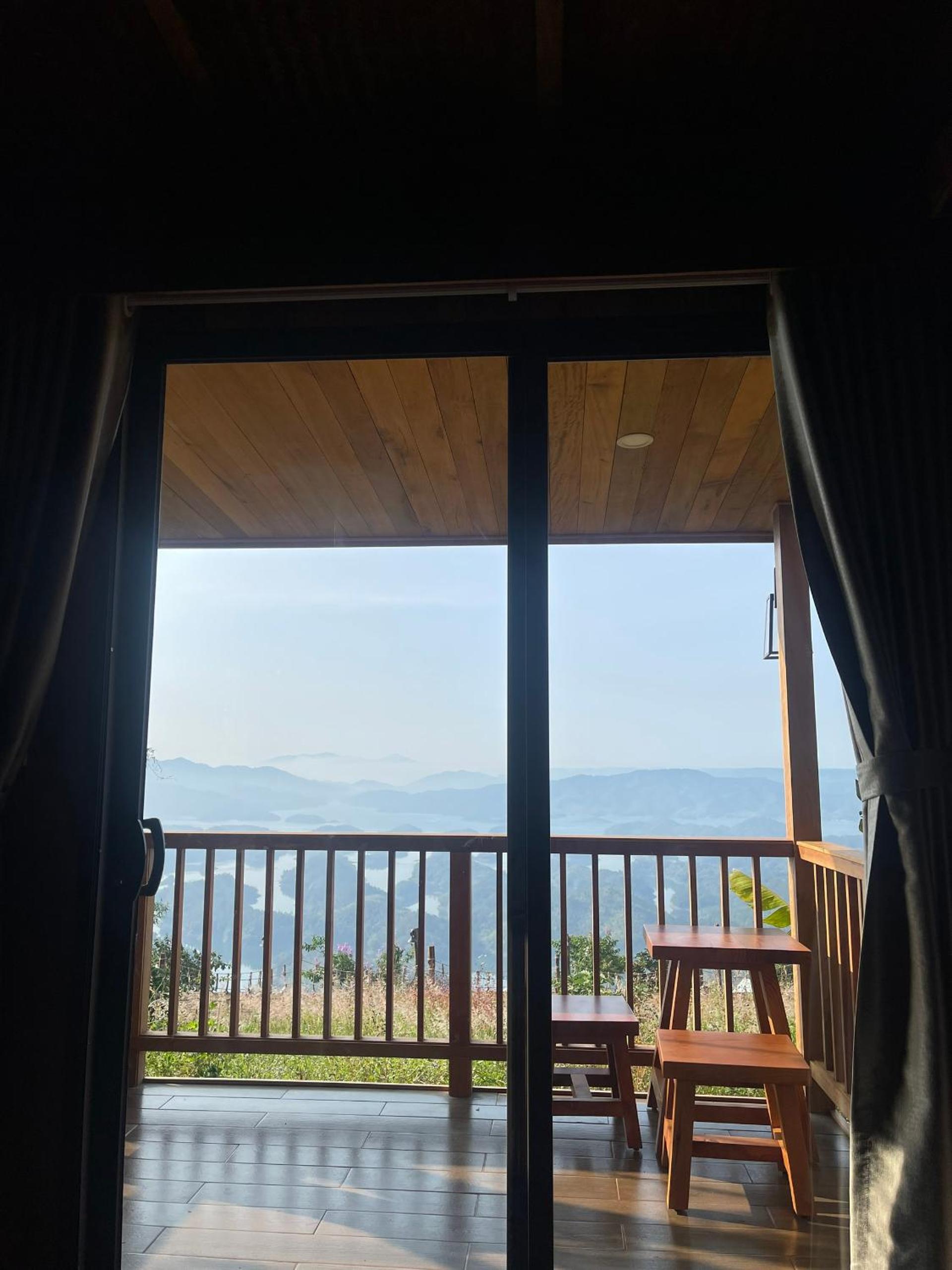 Quadruple Room with Lake View