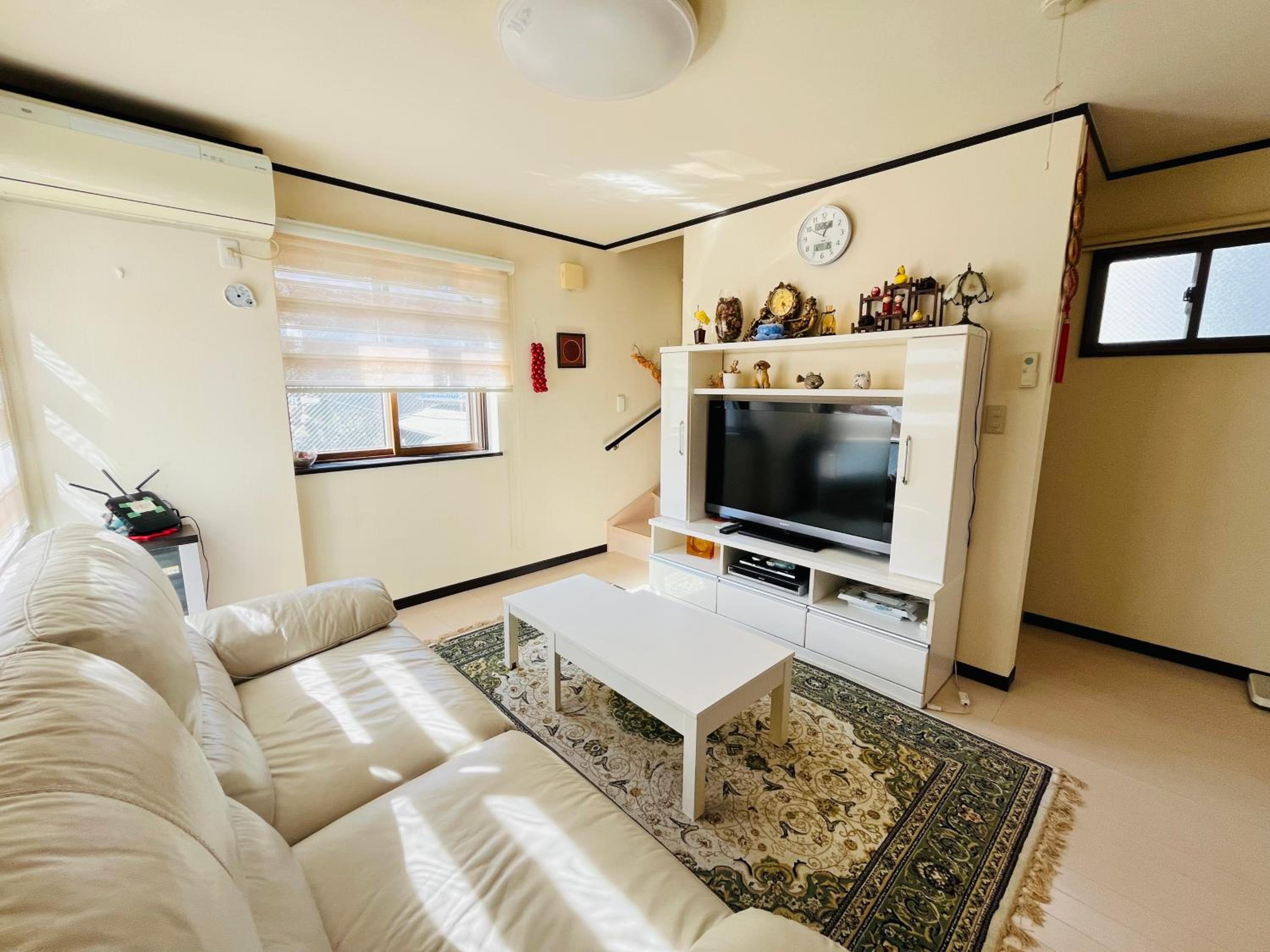 Three-Bedroom Apartment photo 1