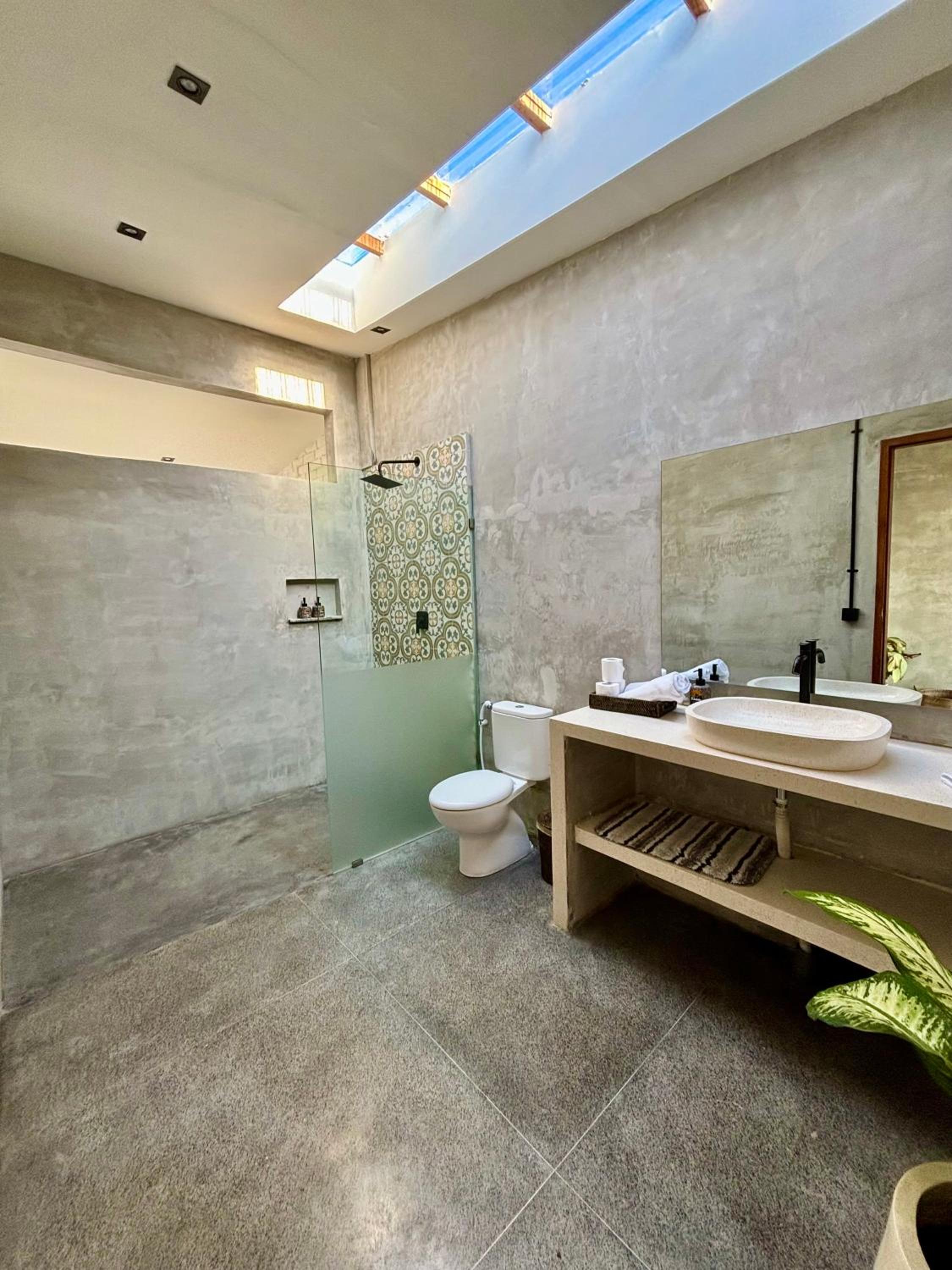 Villa with Private Pool - Photo 8