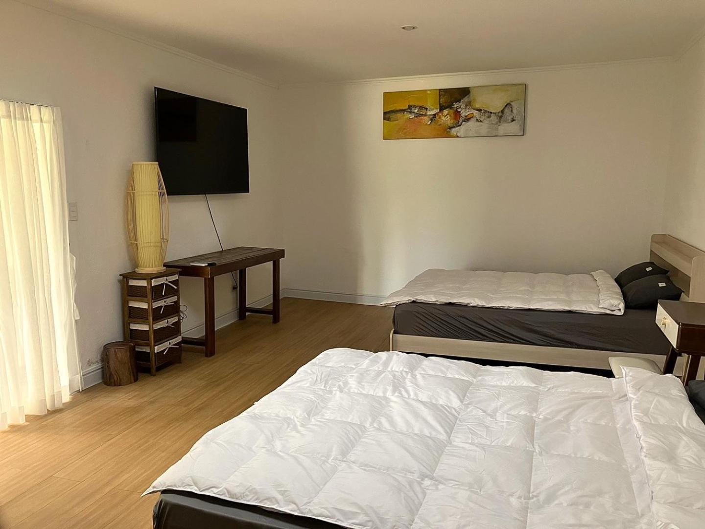 Deluxe Queen Room With Two Queen Beds photo 3