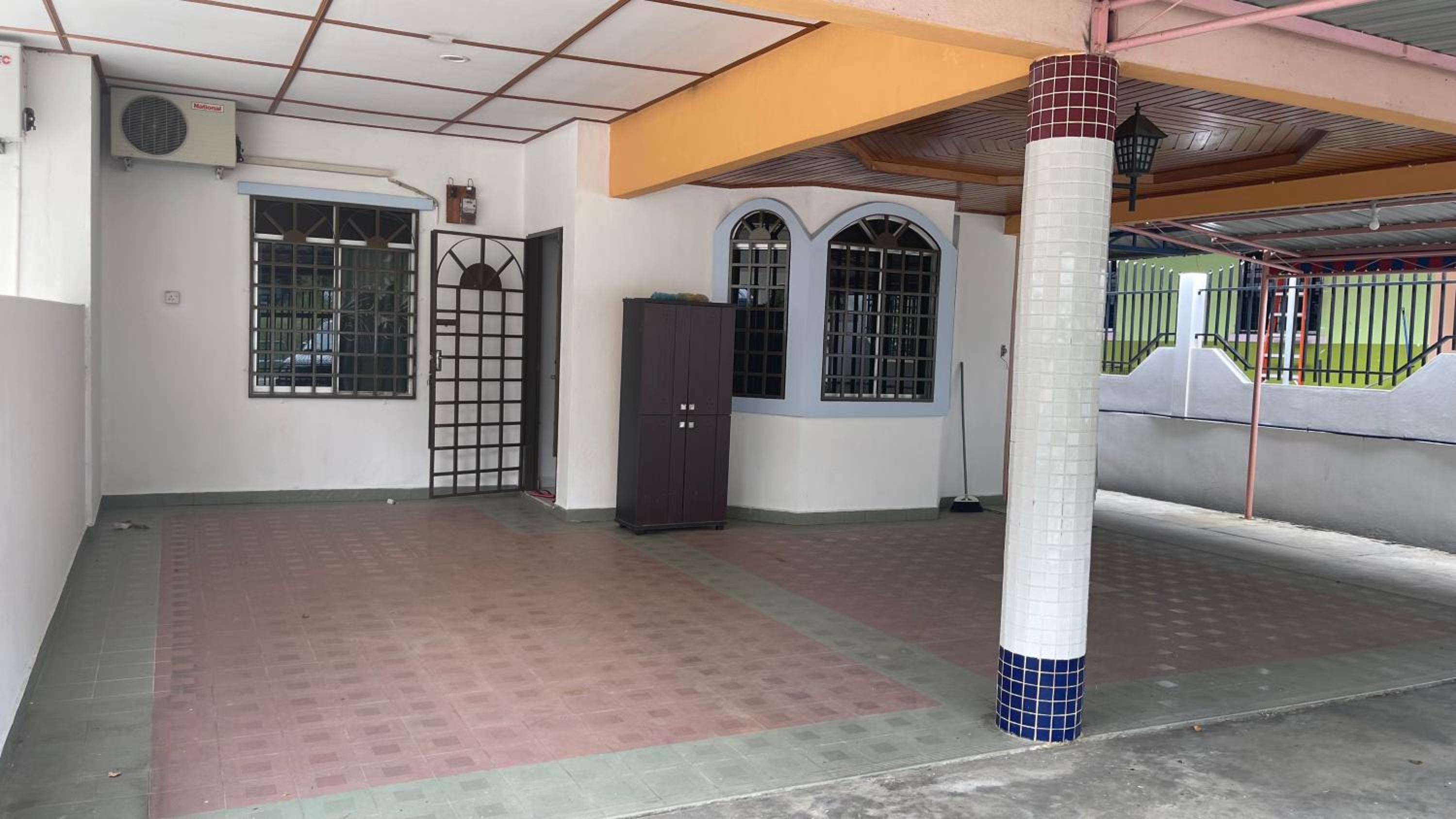 Three-Bedroom House photo 1