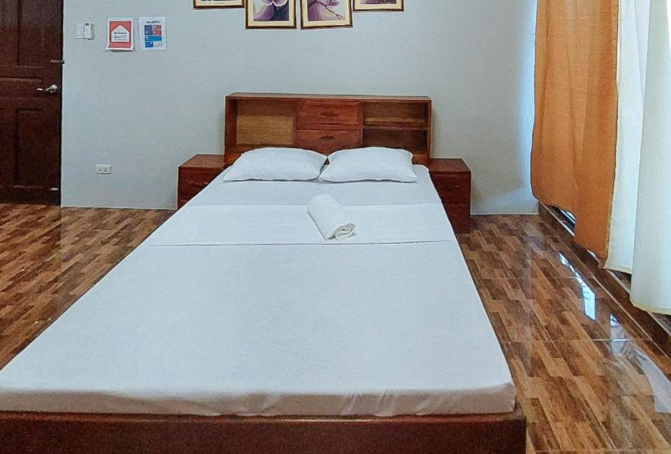 Standard Double Room - Photo 4
