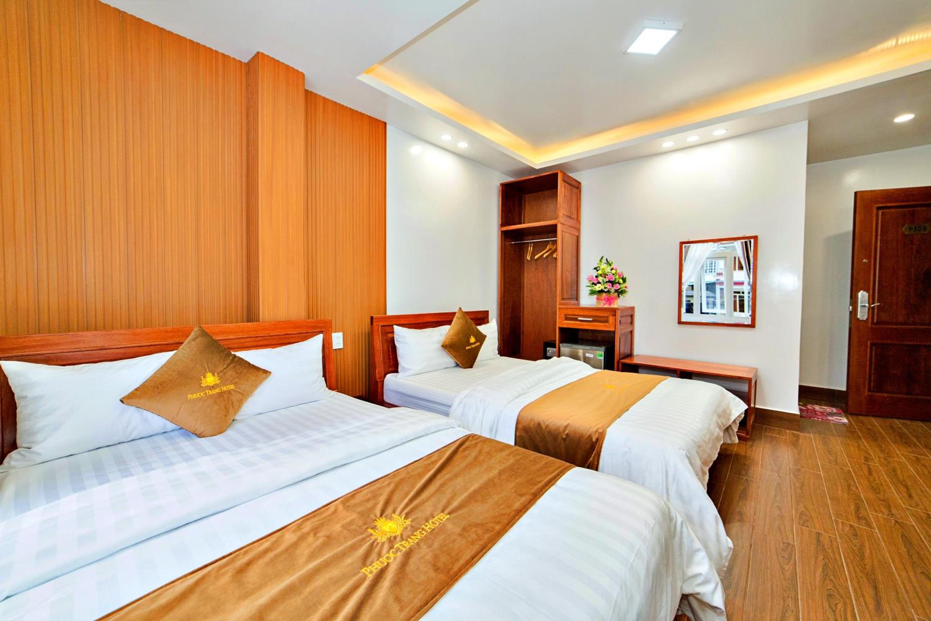 Superior Queen Room With Two Queen Beds photo 2