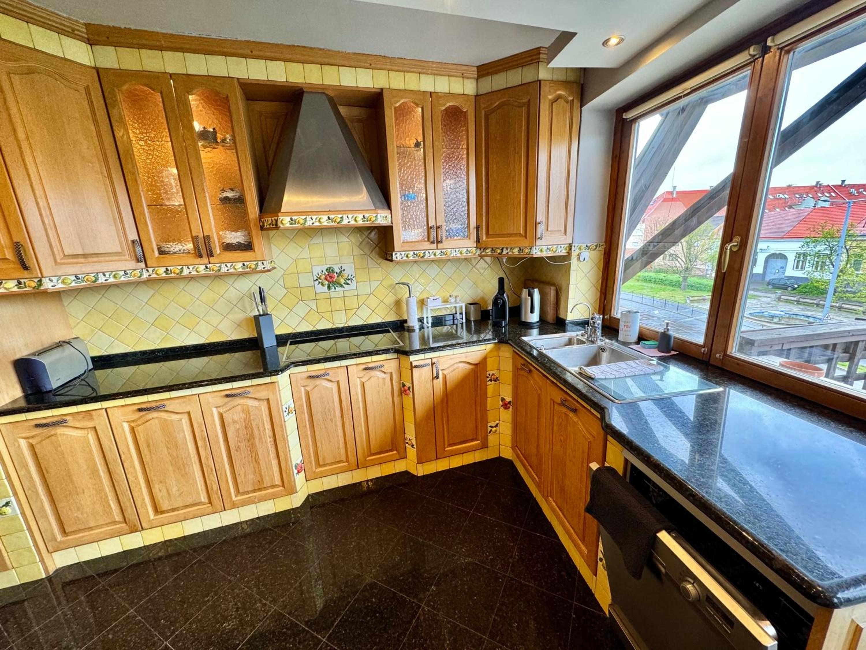 Three-Bedroom Apartment - Photo 22
