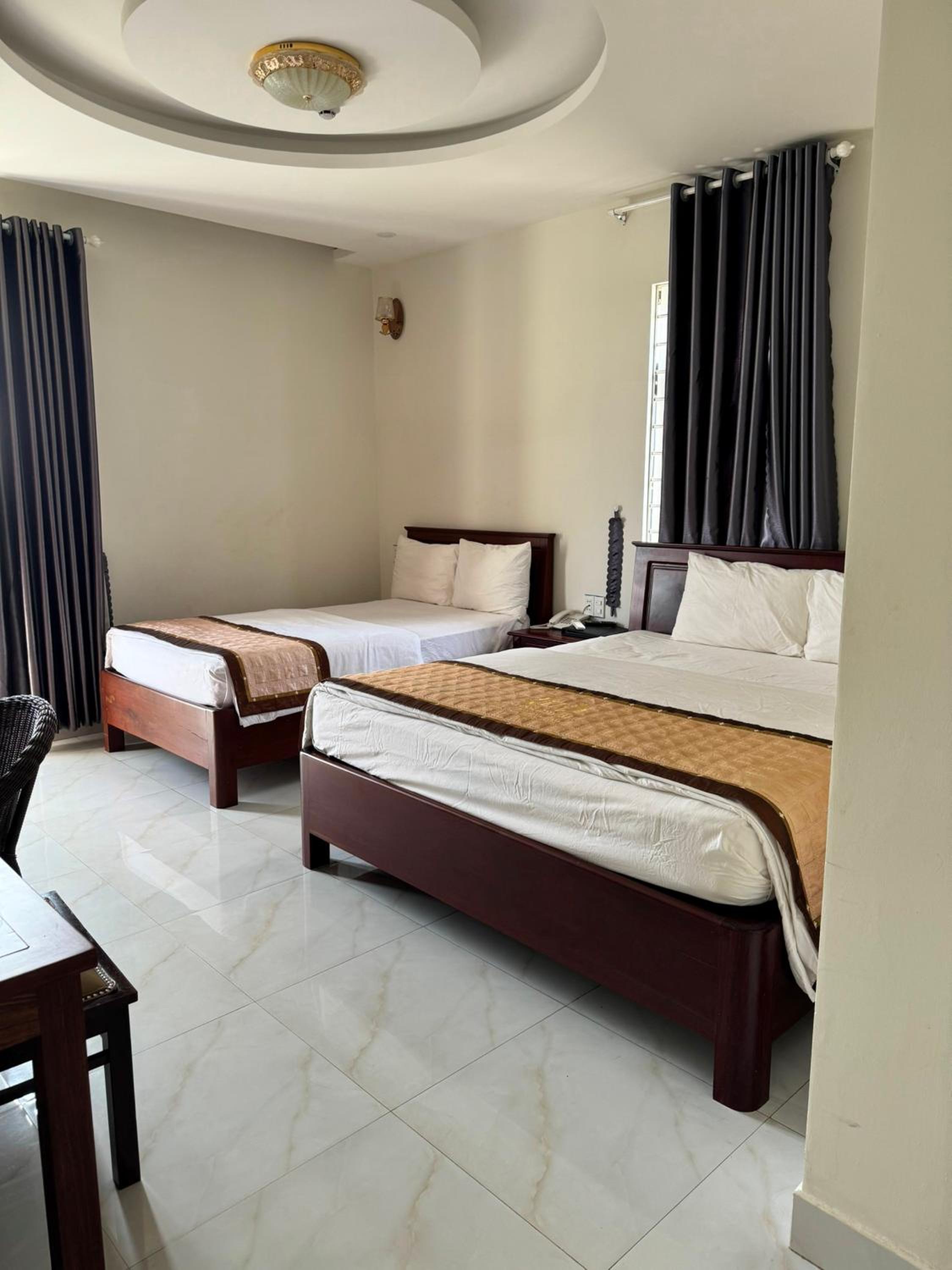 Triple Room with City View - Photo 1