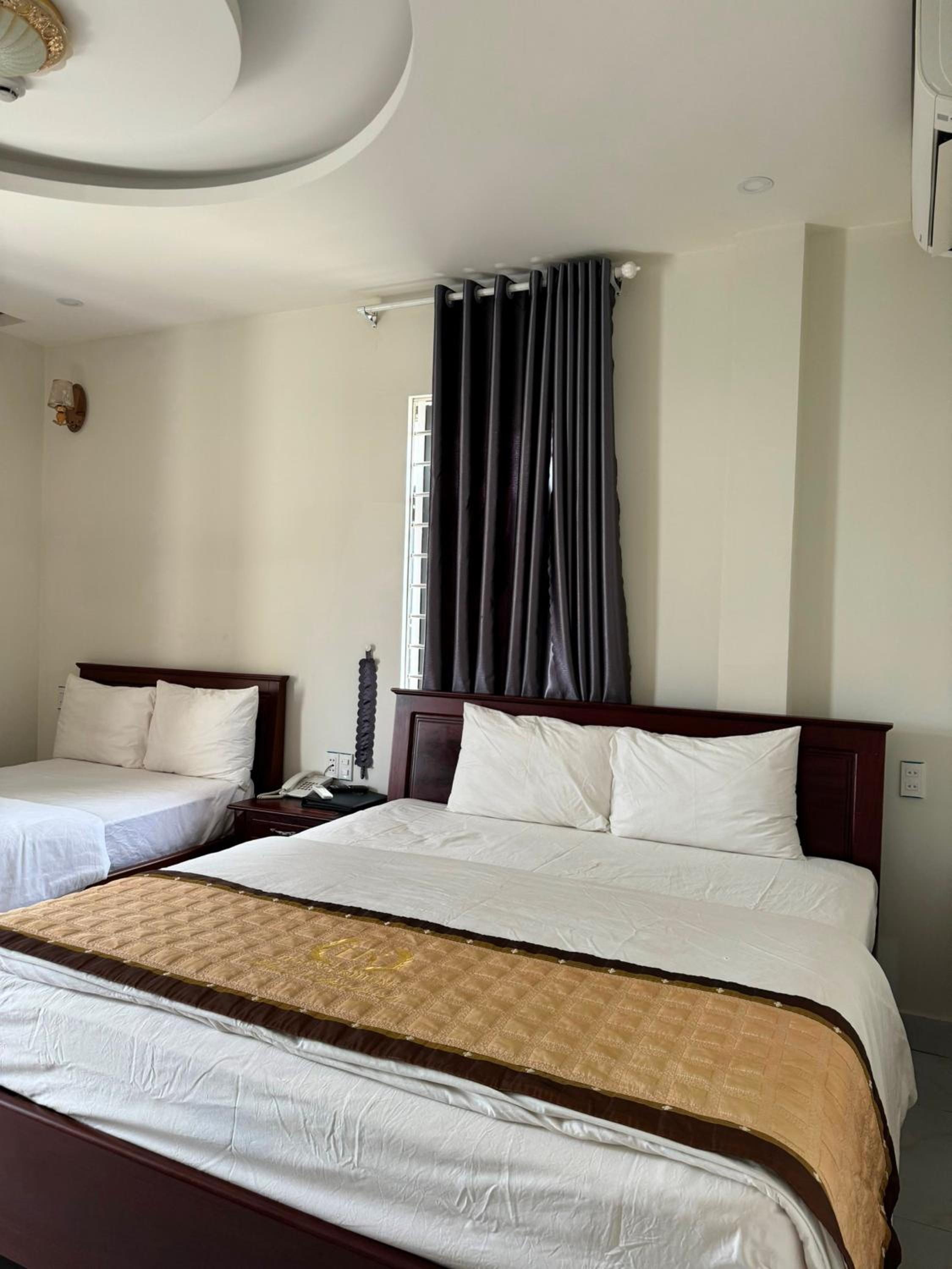 Triple Room with City View - Photo 8