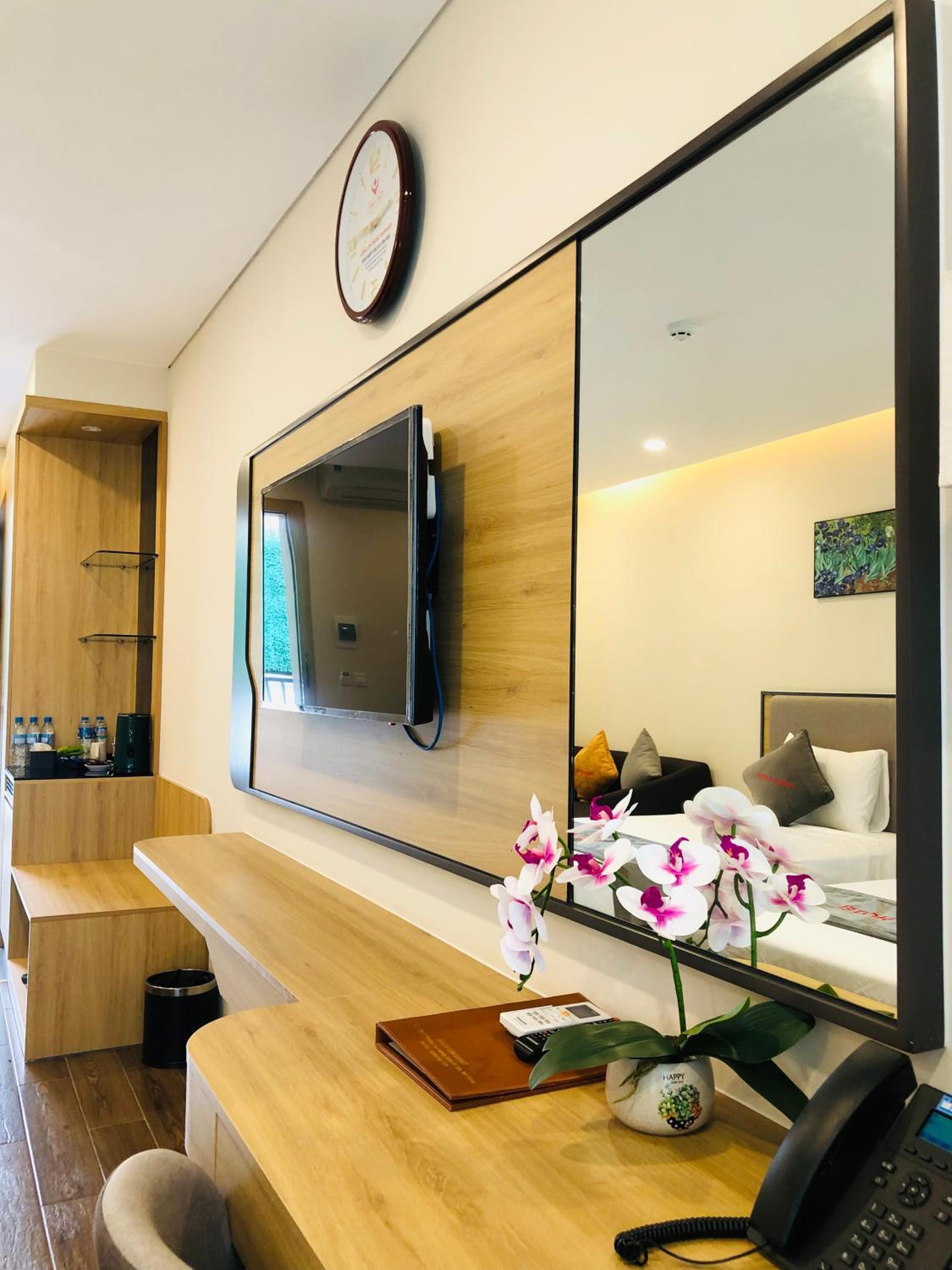 Deluxe Triple Room with Sea View photo 2