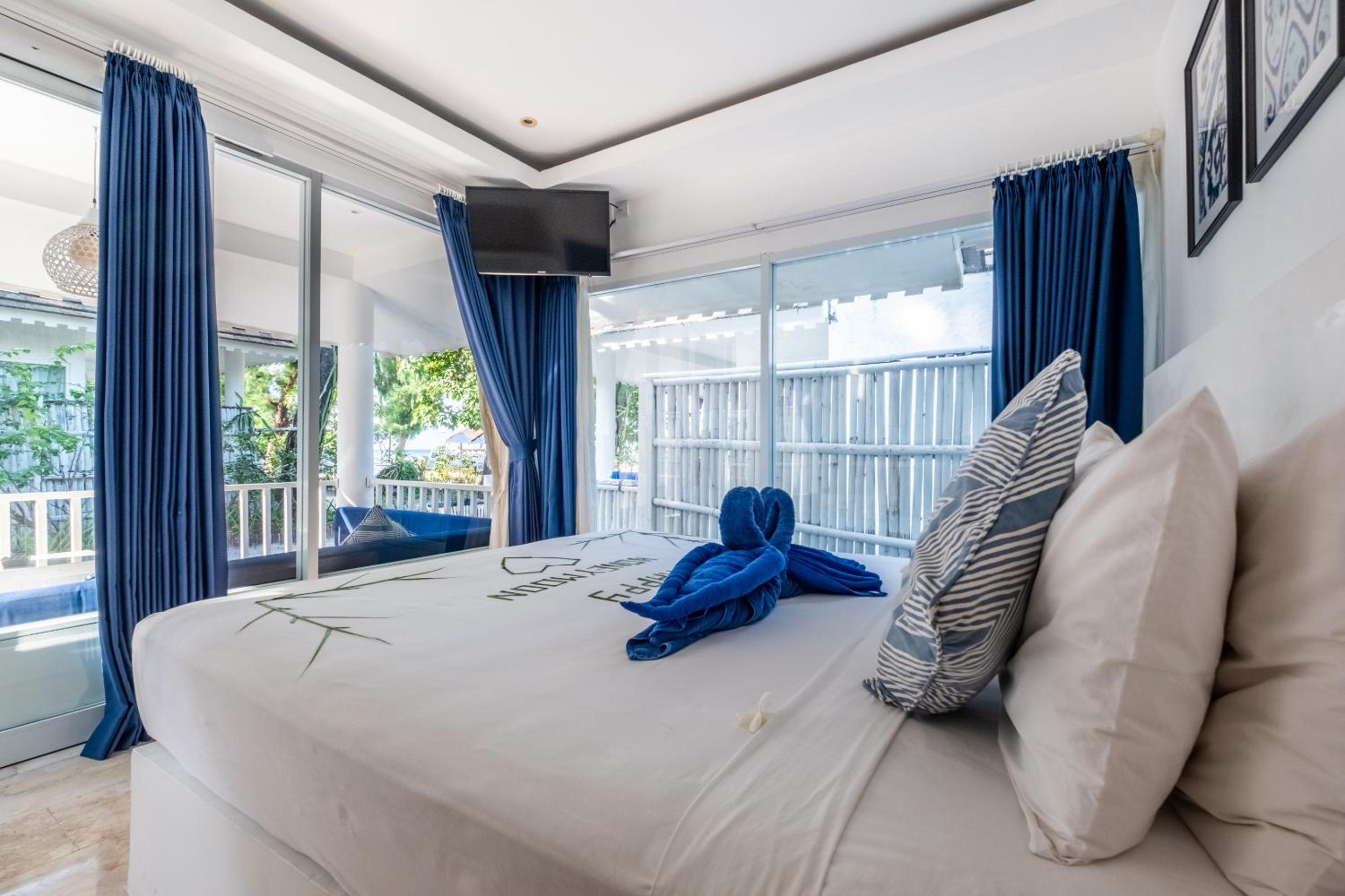 Beach Bungalow with Nature View - Photo 7