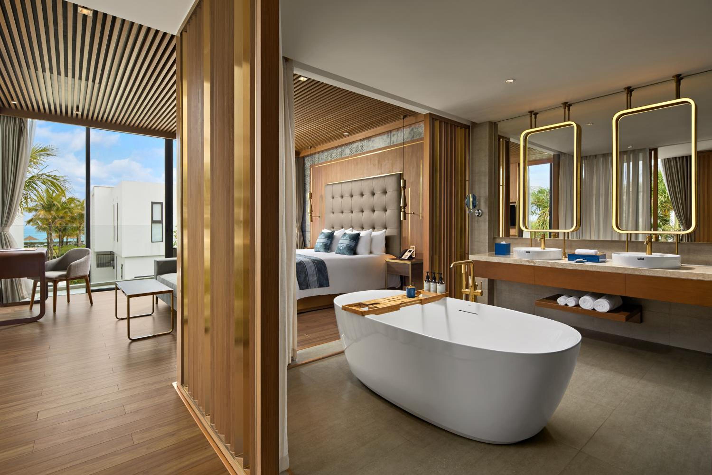 Two-Bedroom Villa with Private Pool and Garden View - Photo 4