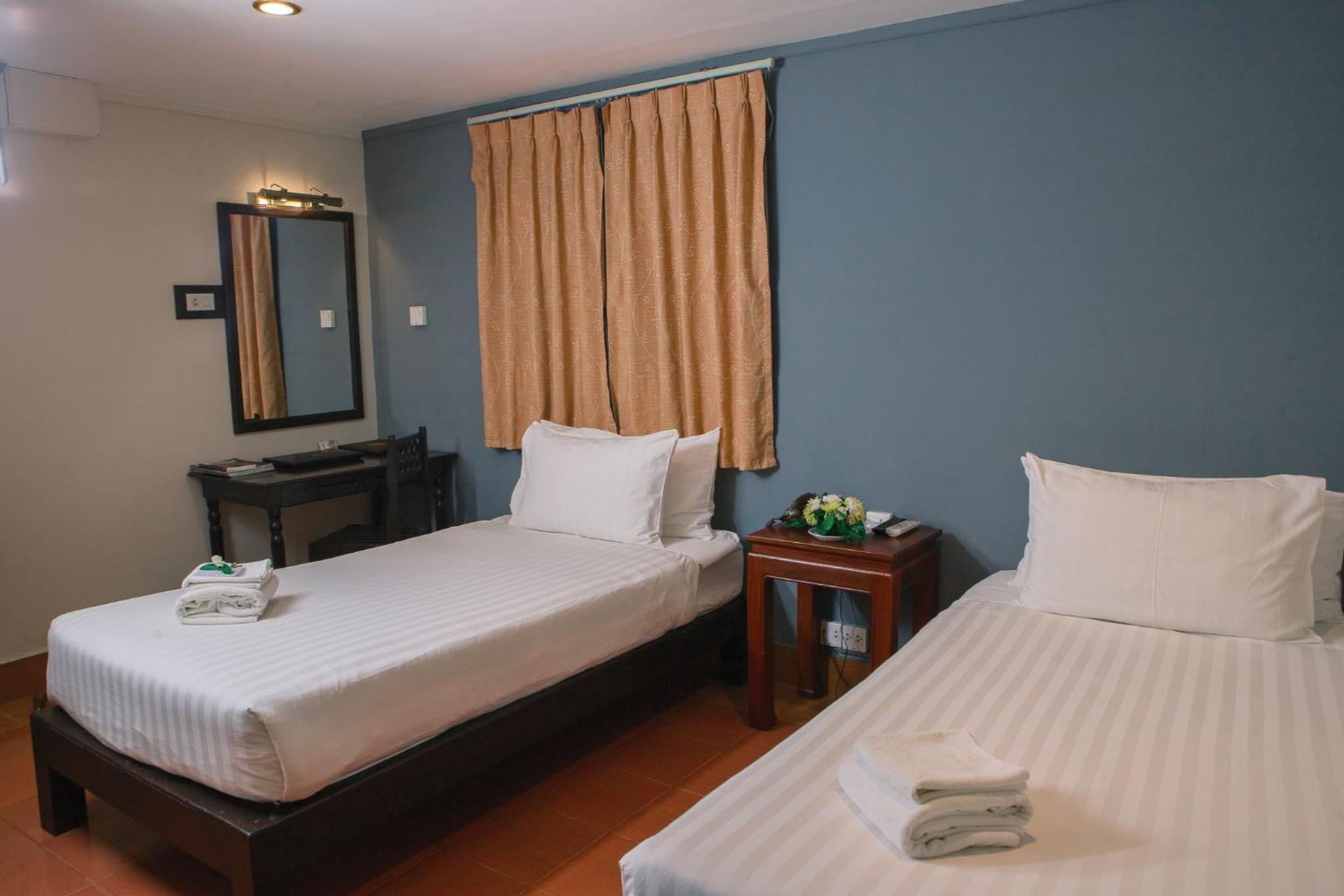 Economy Double Room photo 2