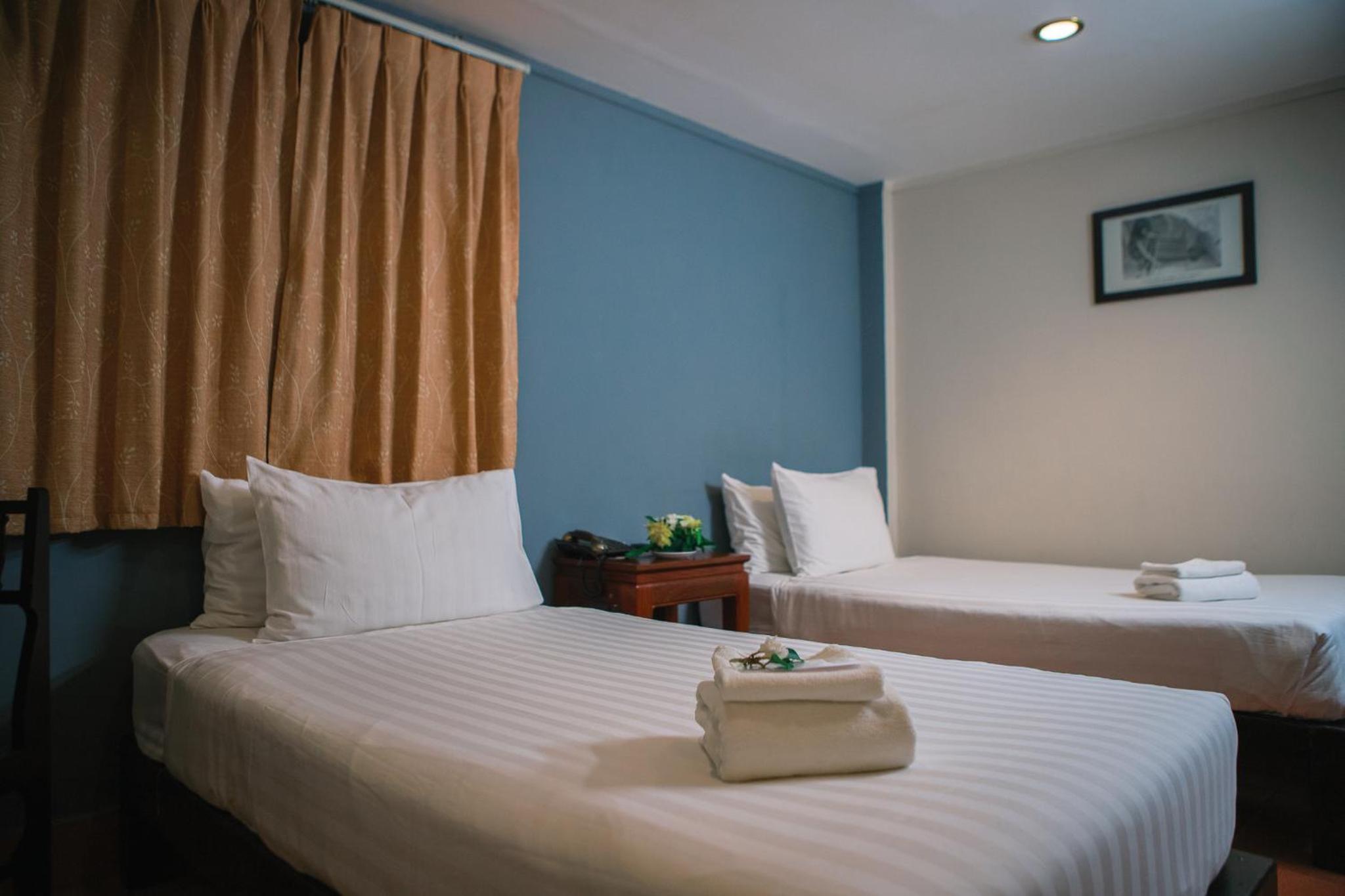 Economy Double Room photo 3