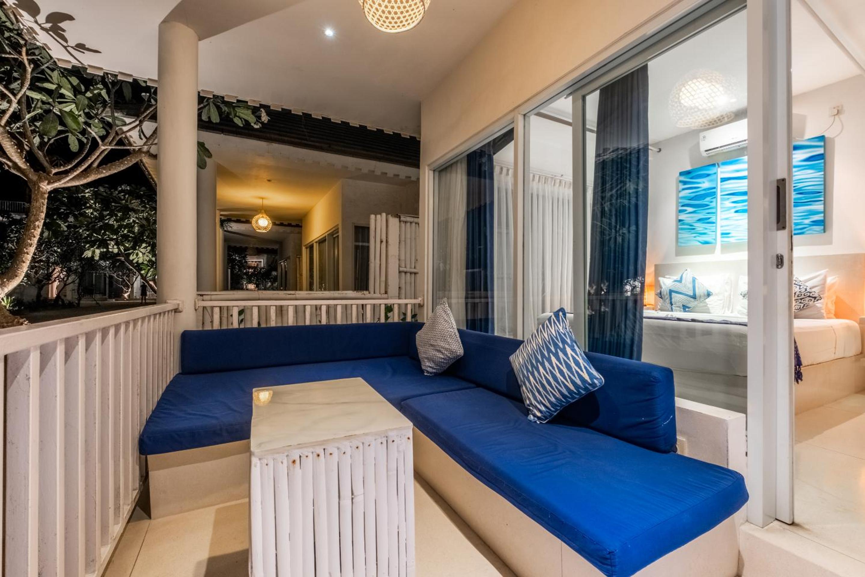Beach Bungalow with Nature View - Photo 3