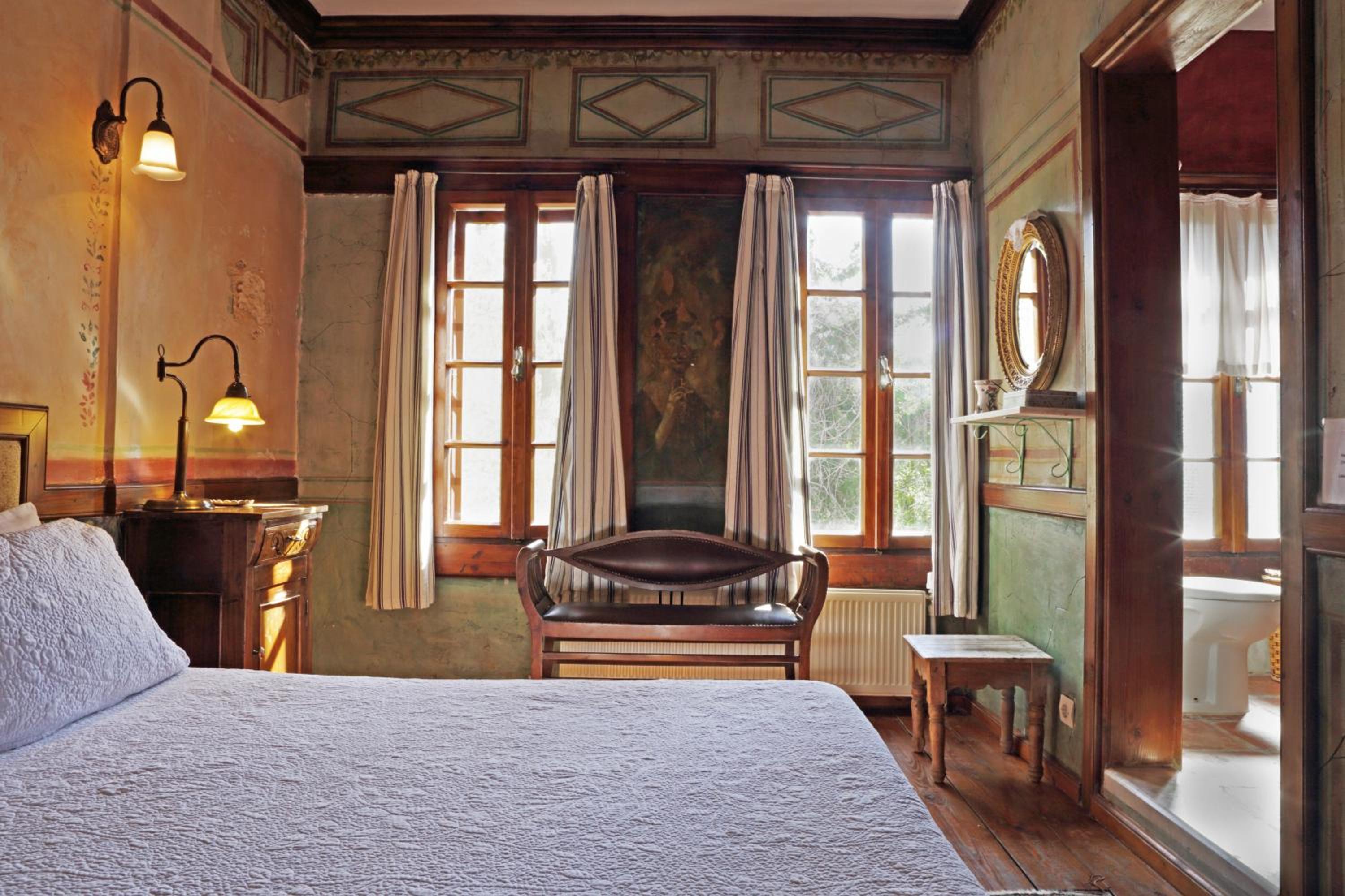 Standard Double Room - Photo 1