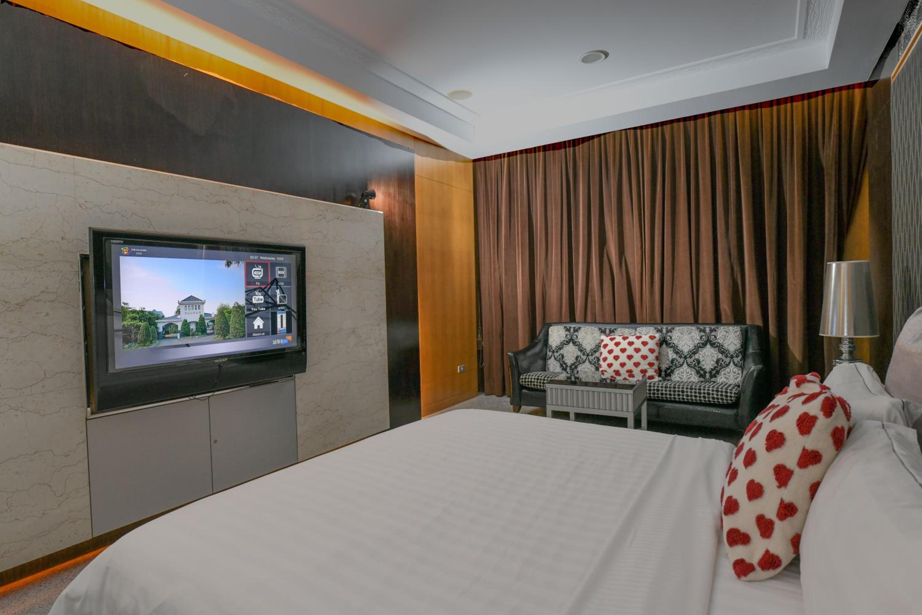 Elegant Double Room photo 2