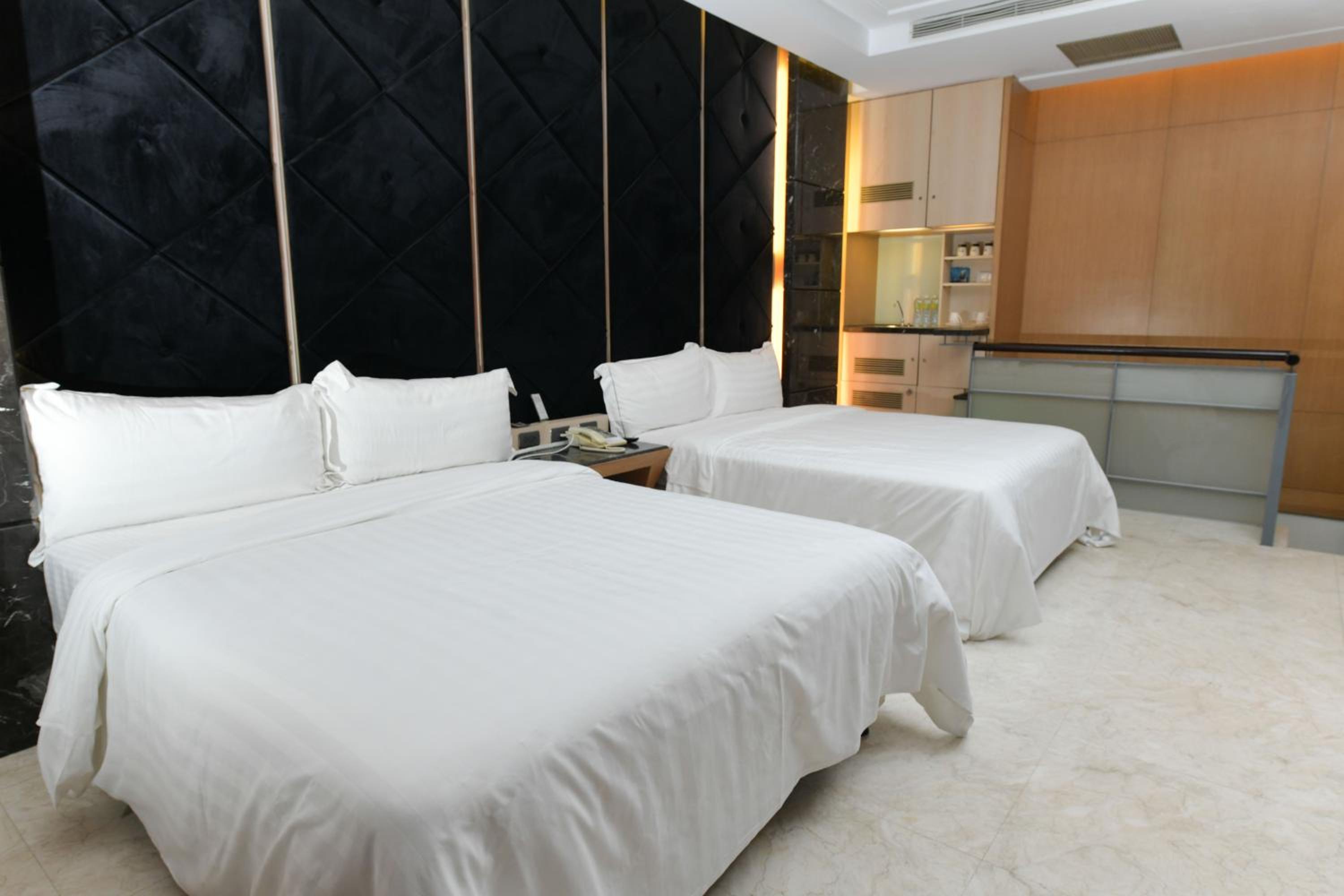 Classic Quadruple Room photo 1