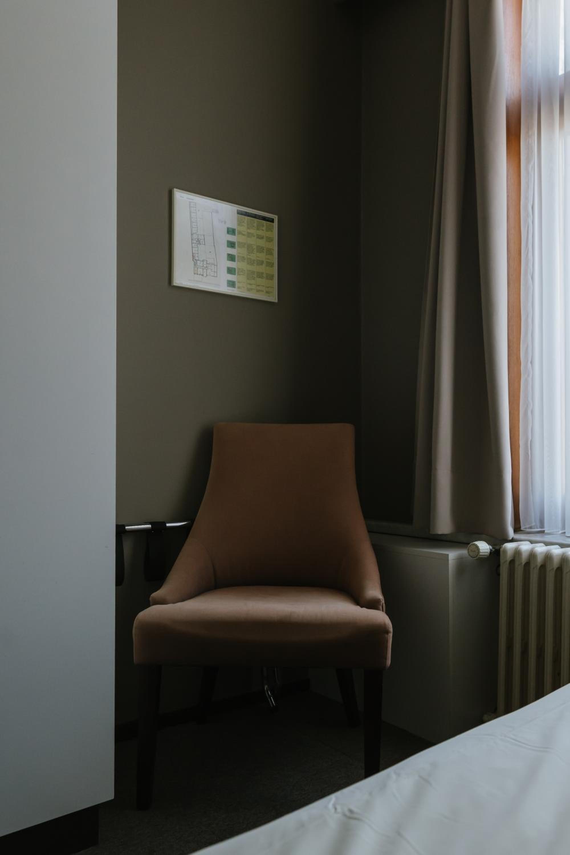Single Room photo 3