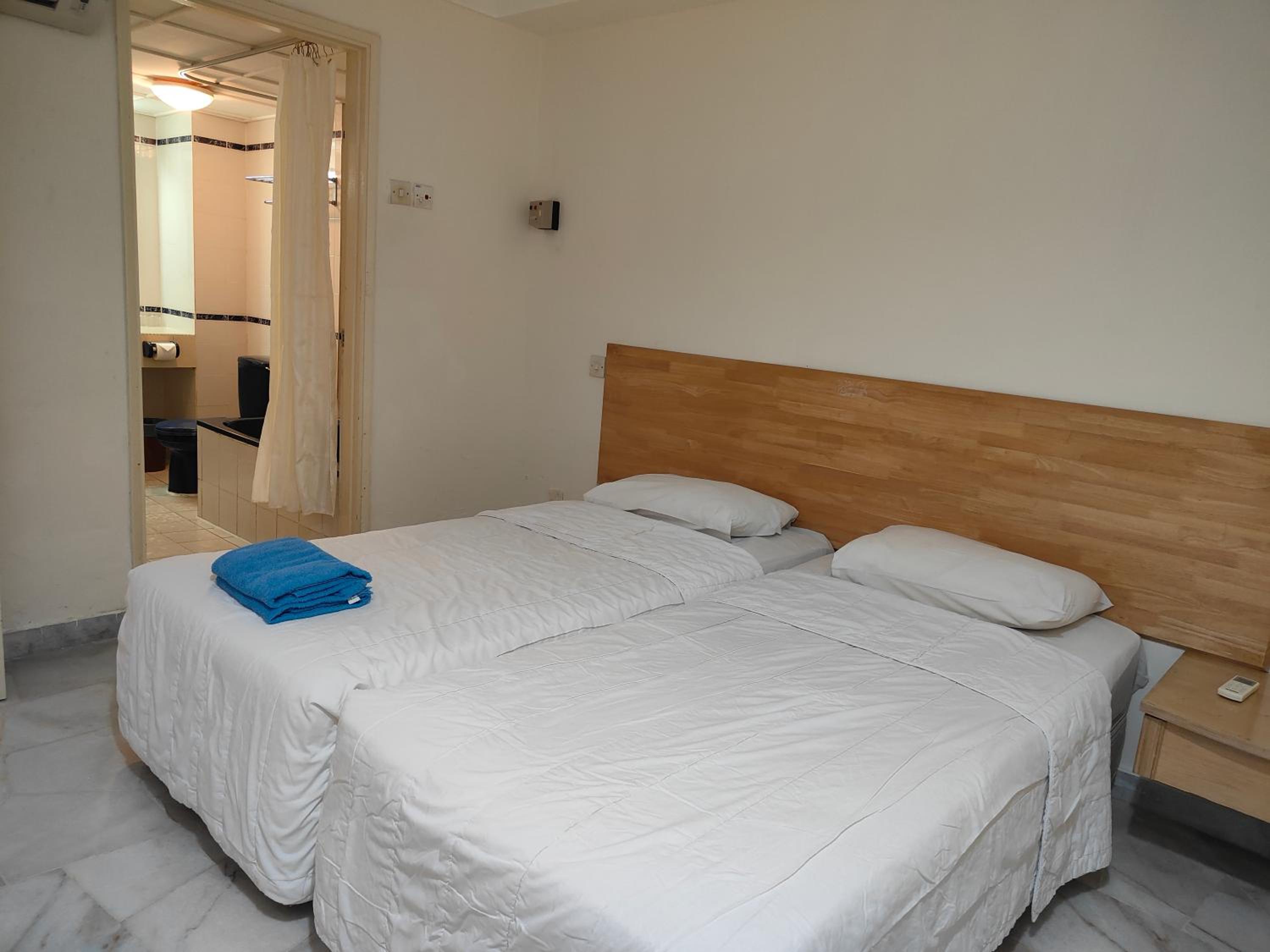 Deluxe Quadruple Room - Photo 2
