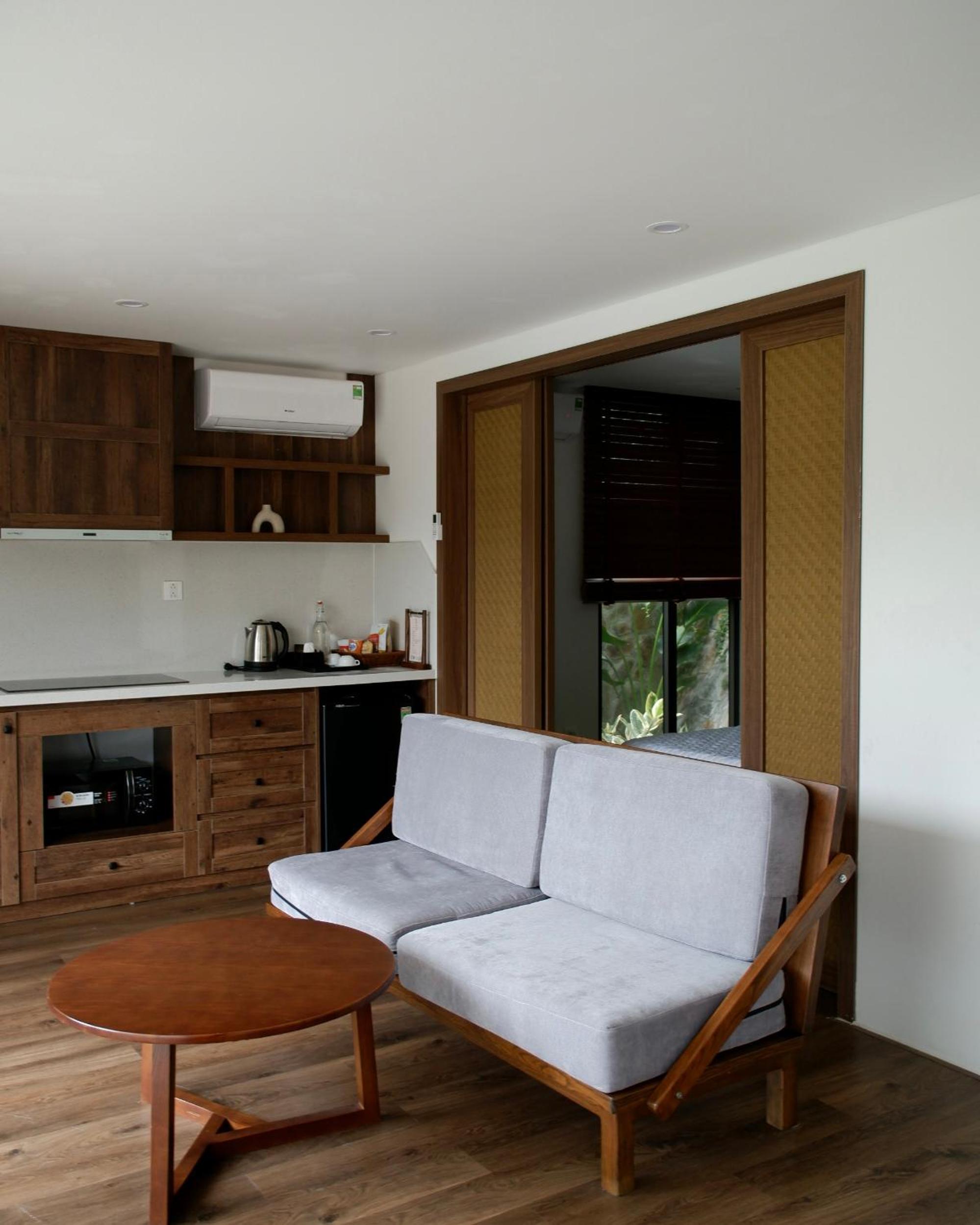 Suite with Mountain View photo 2