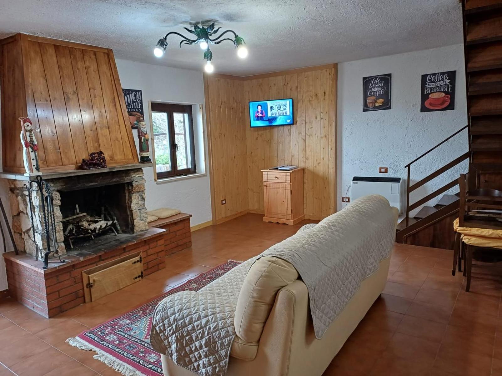 Four-Bedroom House photo 1