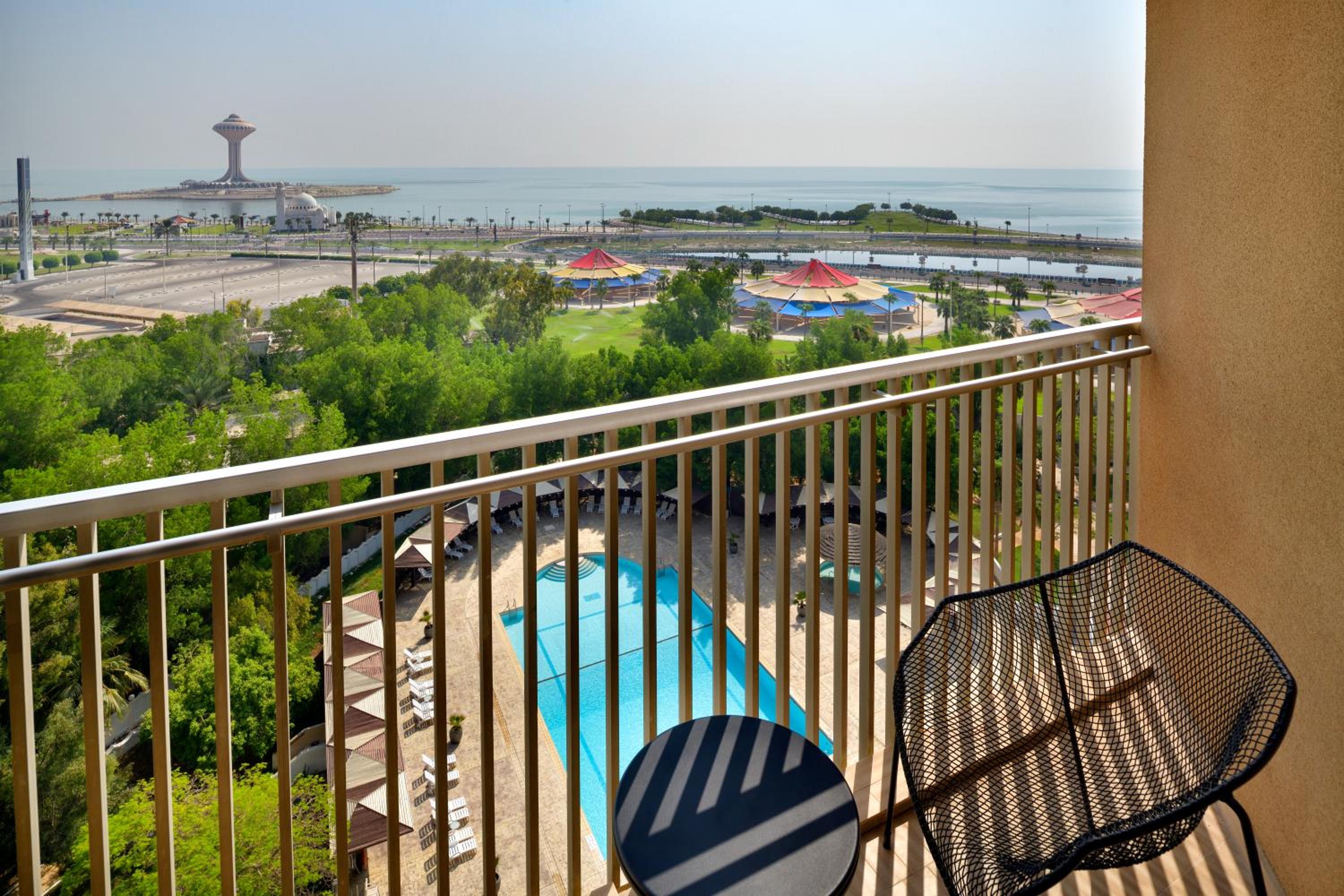 Balcony & Terrace