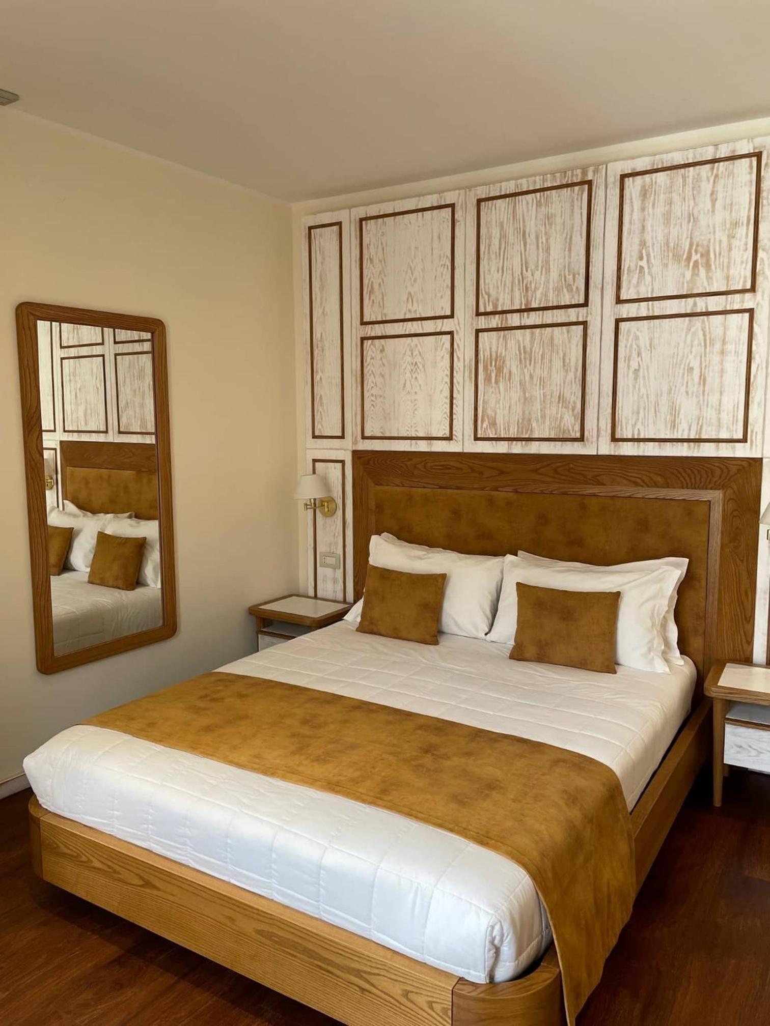 Superior Double Room - Photo 4
