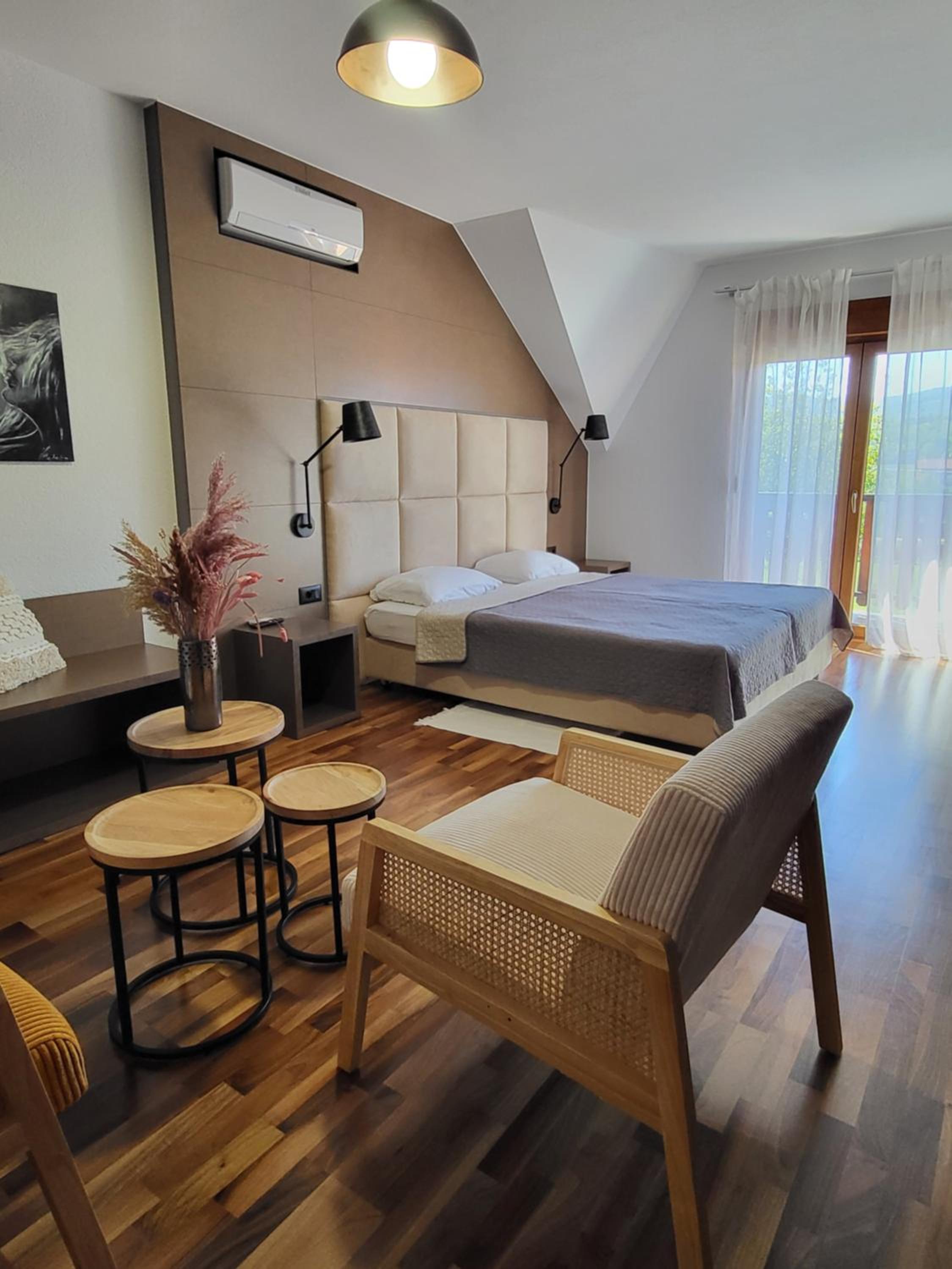 Deluxe Double Room with Balcony - Photo 1
