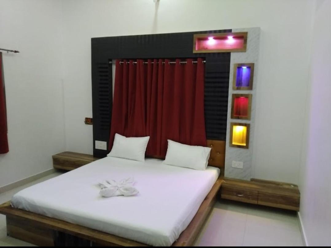 Superior King Suite