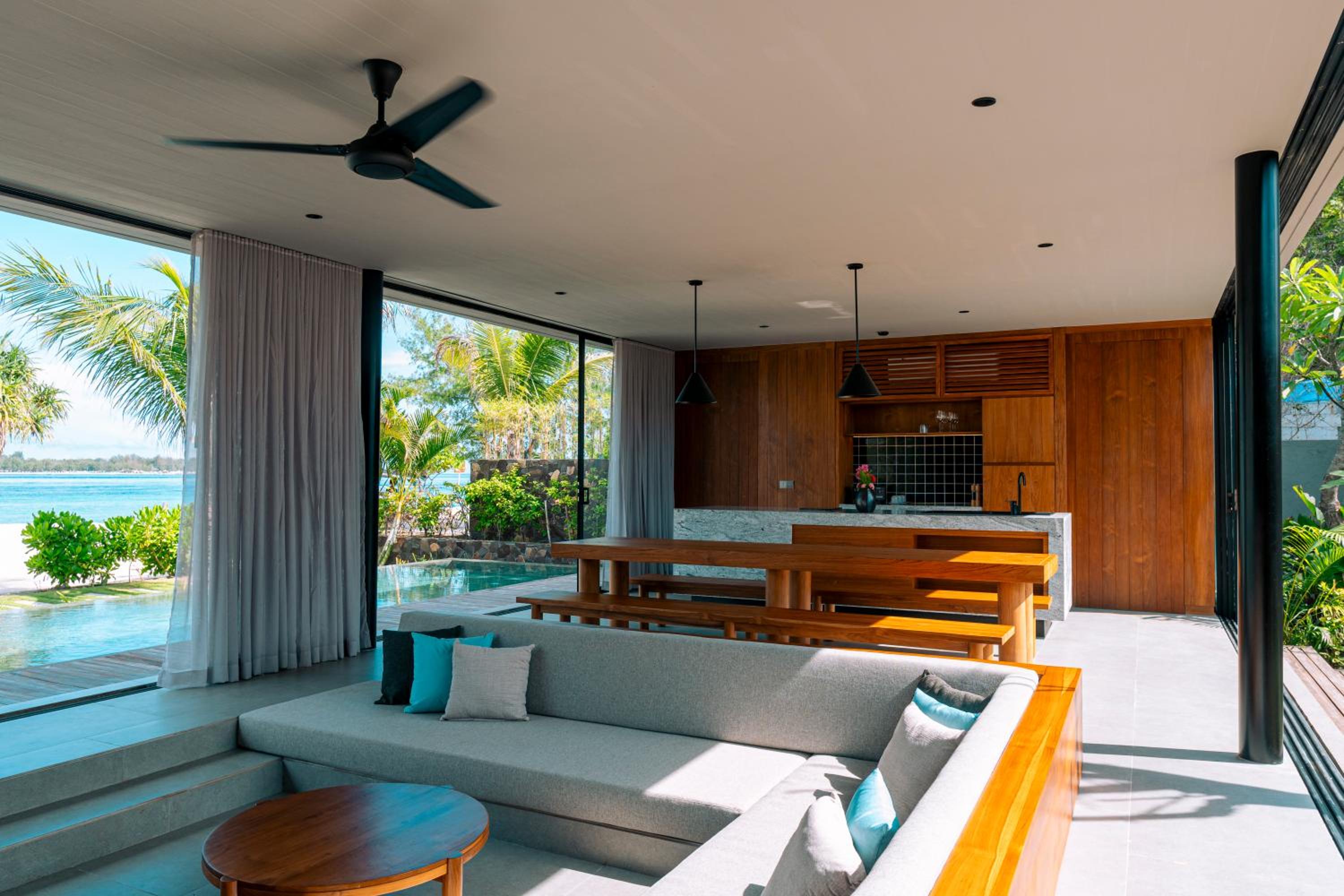 Three-Bedroom Villa photo 3