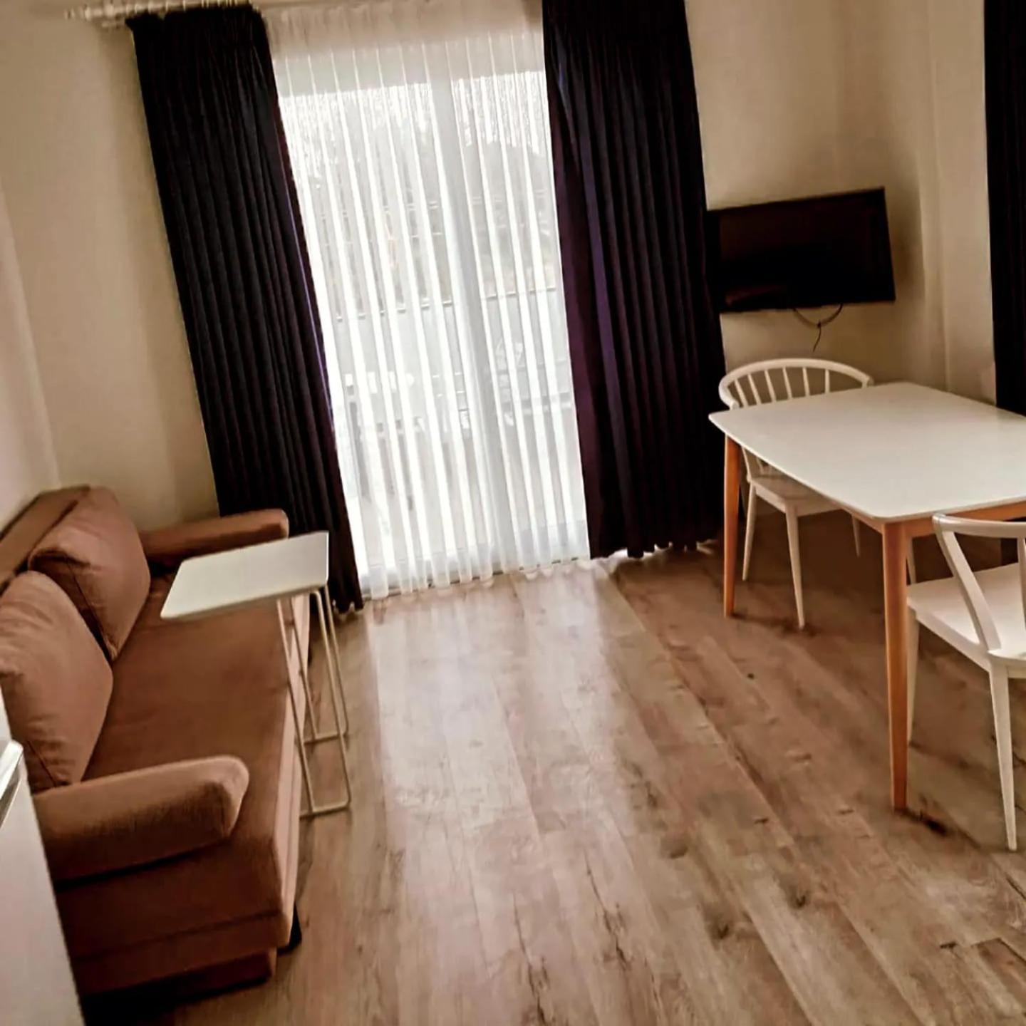Suite photo 1