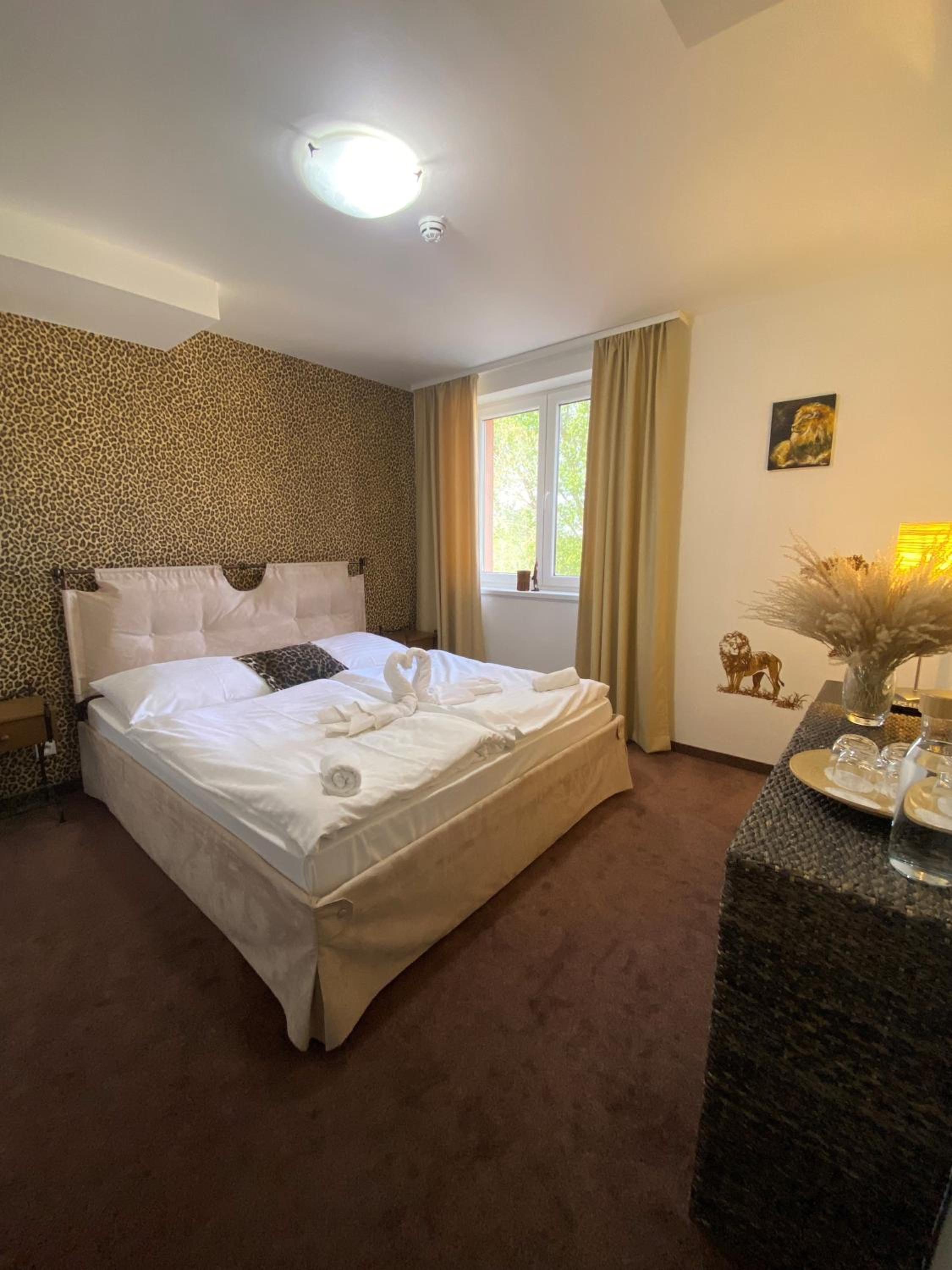 Standard Apartment - Photo 7