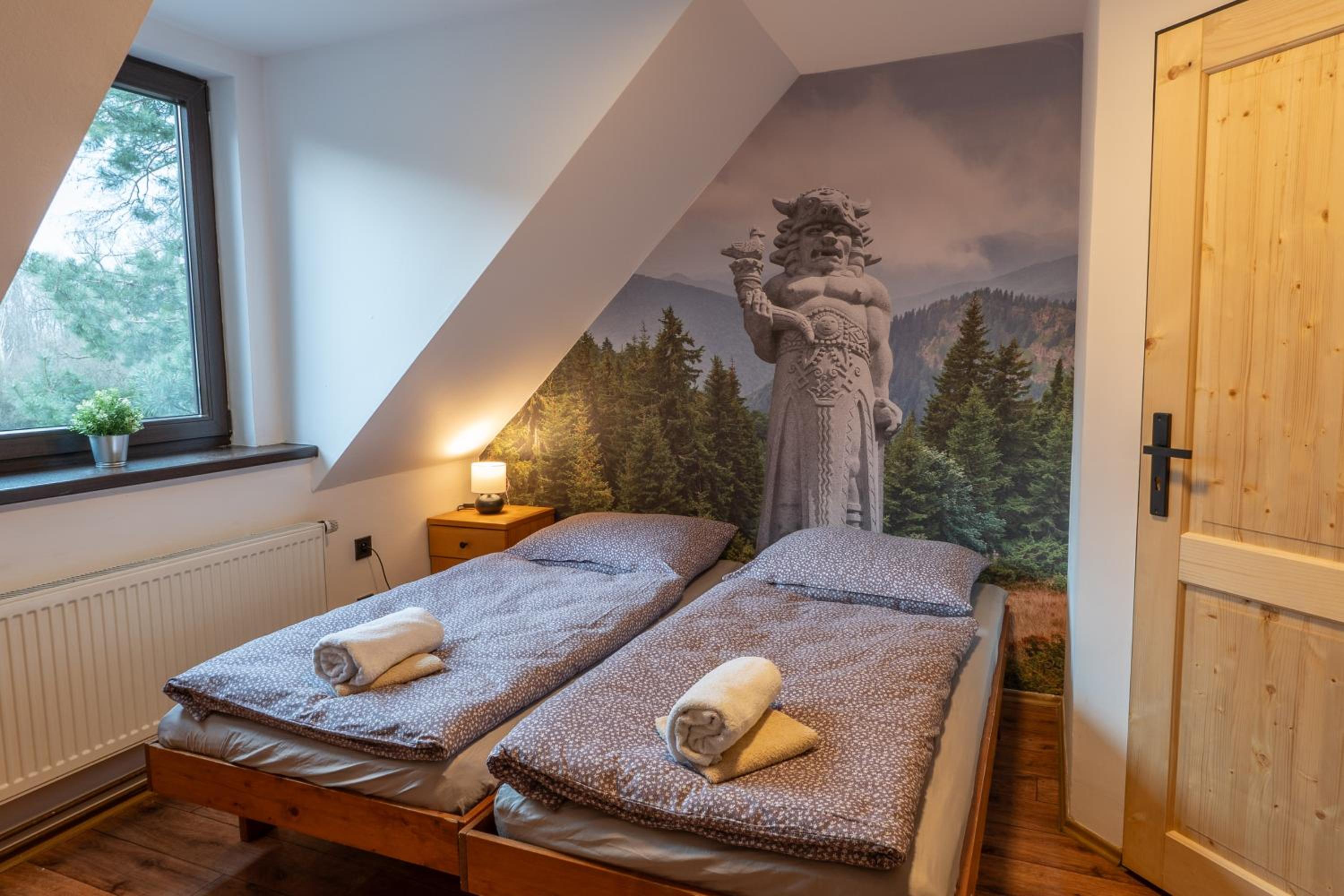 Twin Room with Bathroom photo 1