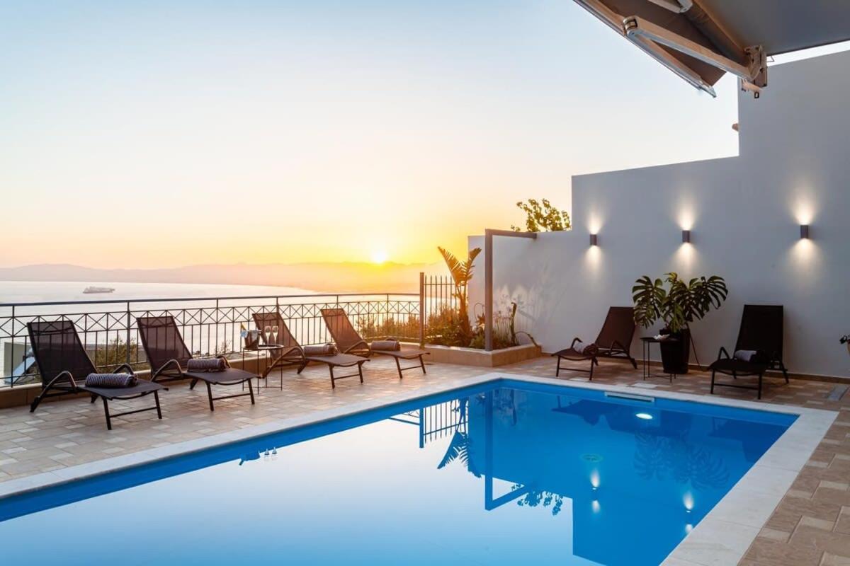 Villa with Private Pool photo 2