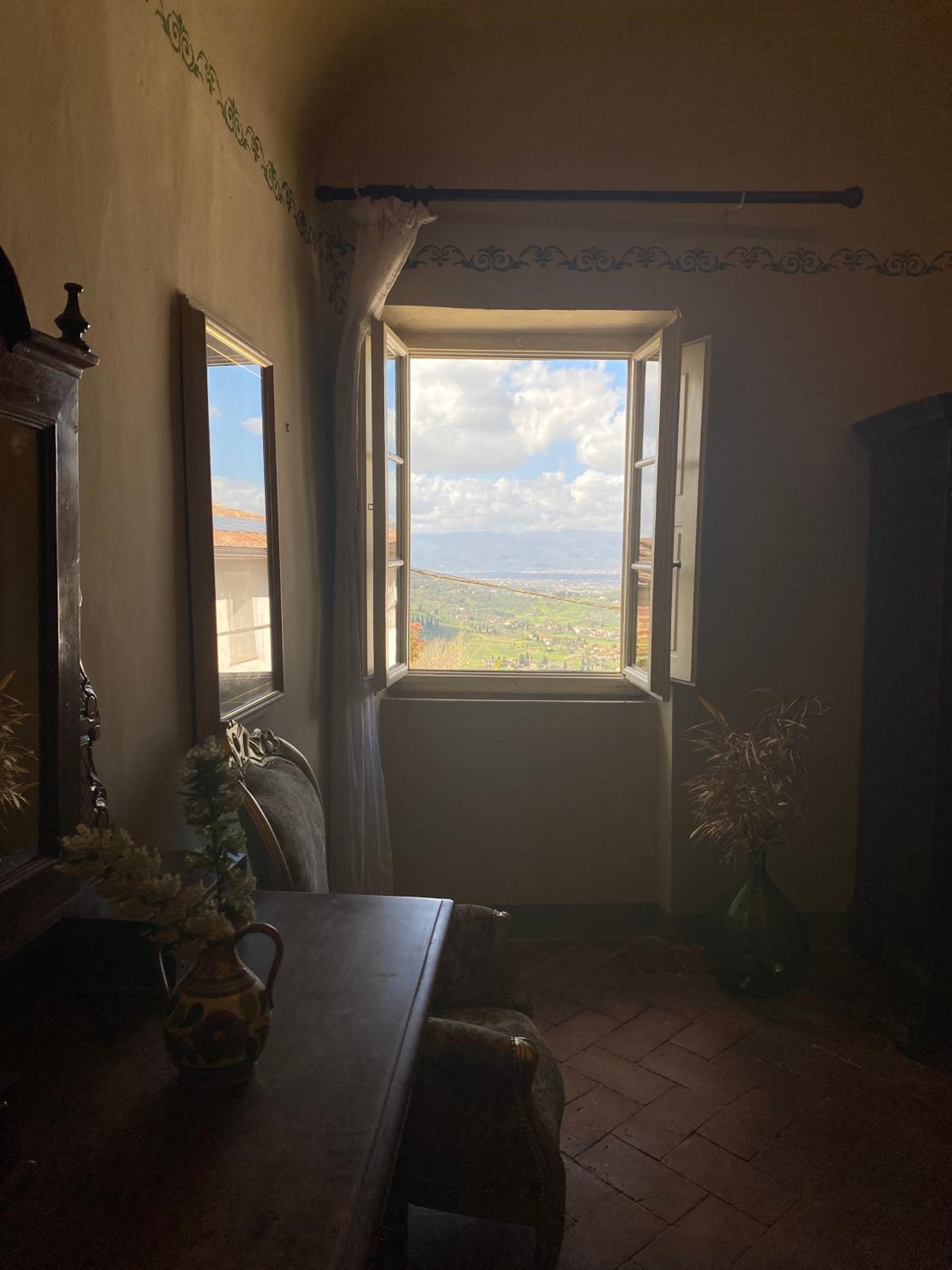 Double or Twin Room with Shared Bathroom photo 2